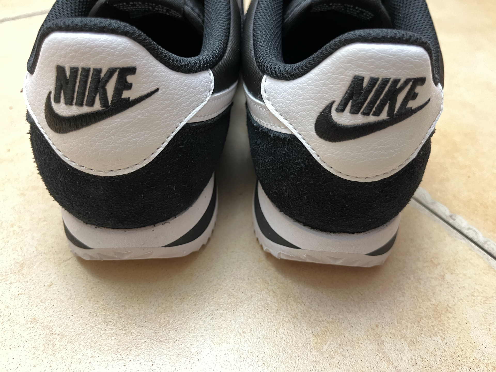 custom review-Nike Cortez Textile Устойчивый к истиранию Низкий Топ Повседневная Городская Коммутерская Беговая Обувь Мужская Черно-белая