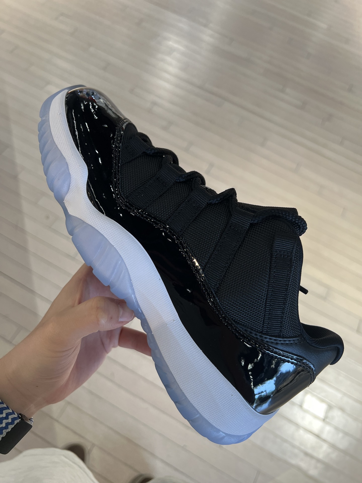 aj11 low大灌篮