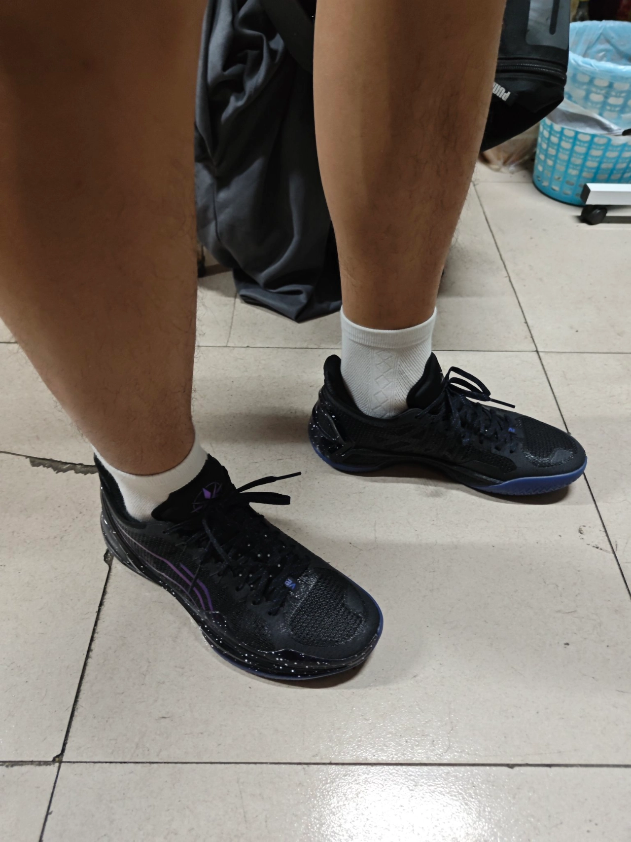 custom review-LiNing Blade 4V2 Cushioning Slip Resistant Lightweight Rebound Low top Basketball Shoes Men's Black