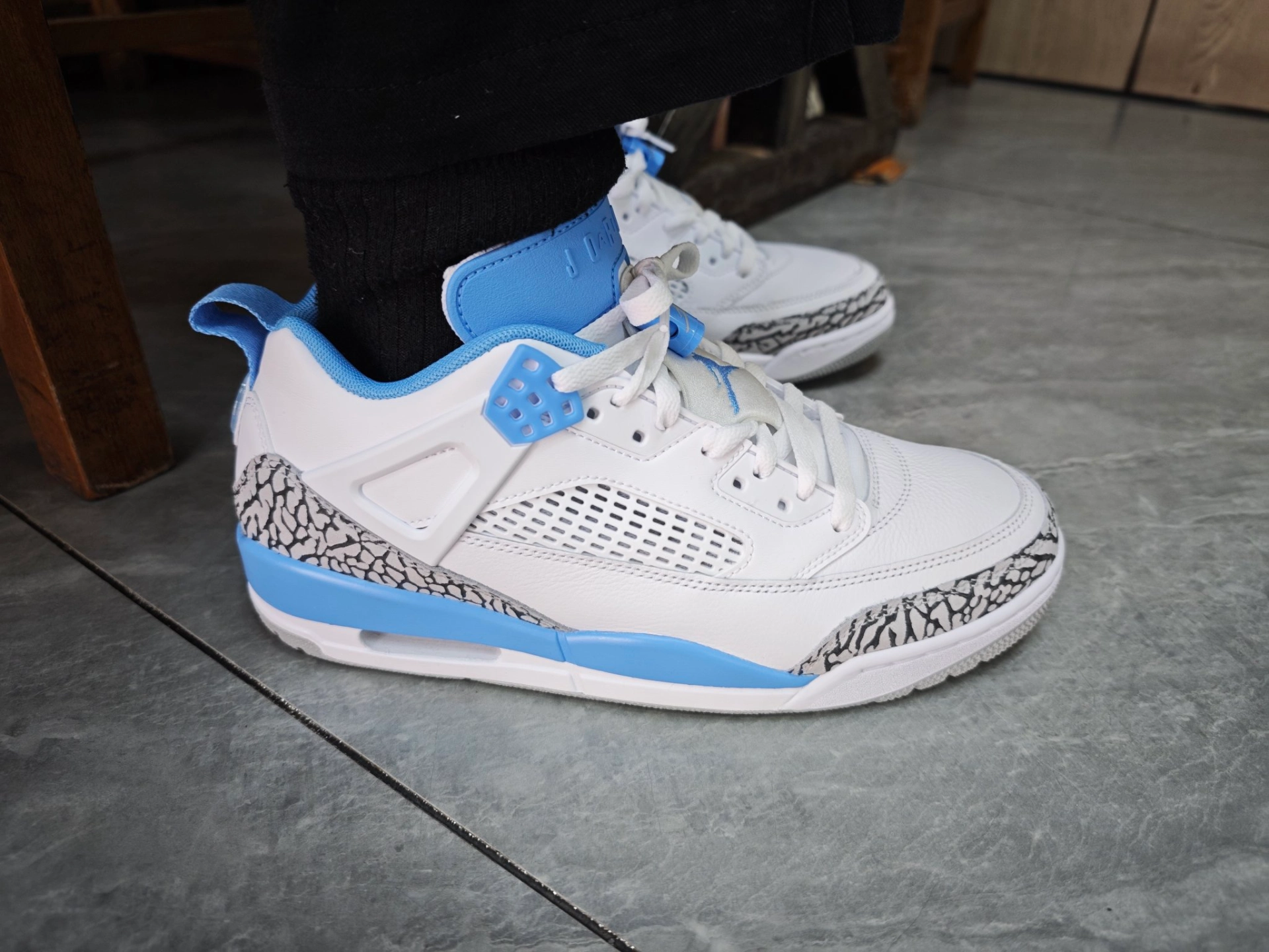 custom review-Jordan Spizike Low Unc