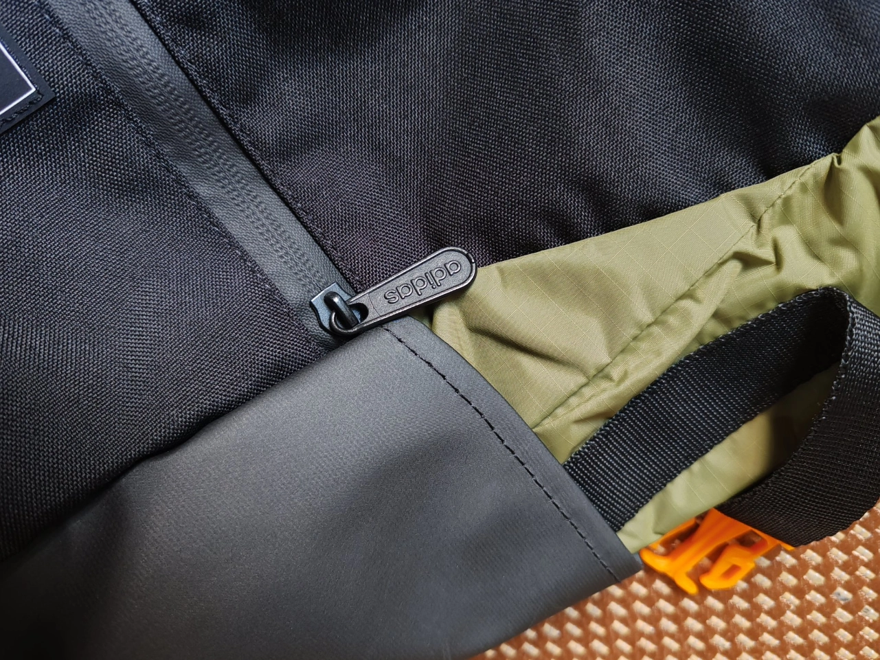 custom review-Adidas Полиэстер Путешественная Сумка Сумка для хранения Рюкзак Стандартный (Стандартный) Унисекс Черный