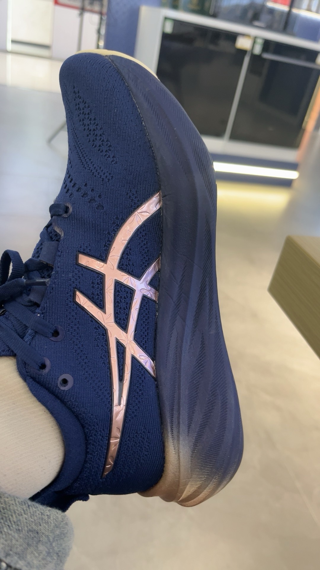 custom review-Asics Gel Nimbus 26 Сетка Устойчивая к истиранию Низкий Топ Беговые кроссовки Женские Синий Золото