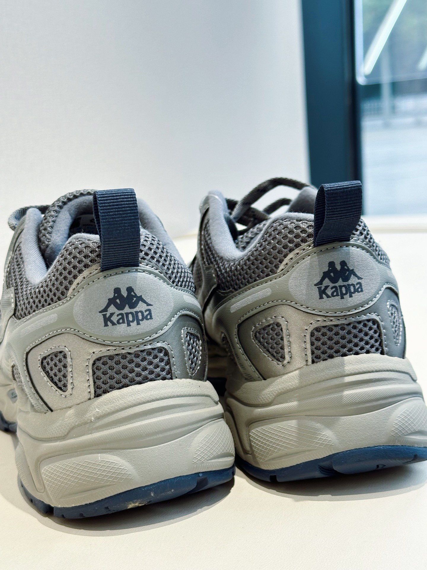 90:流行的四分条纹短裤,运动感满满 99:很适合这个季节的kappa草