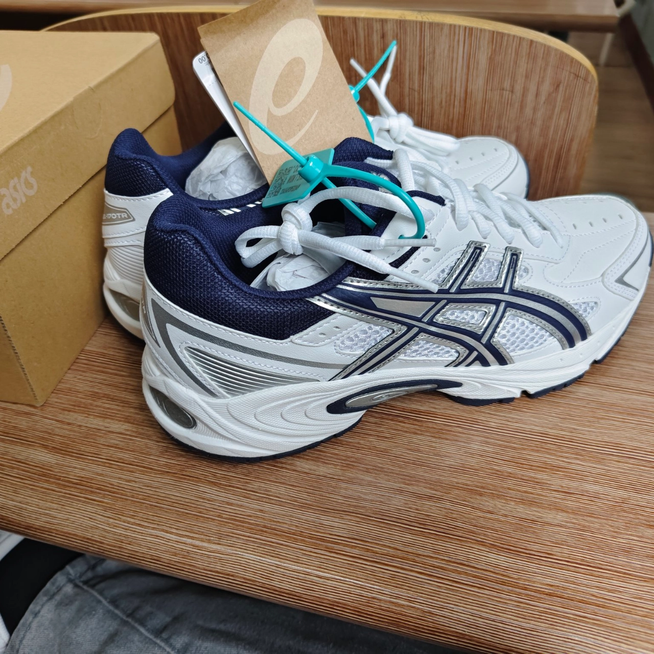 custom review-Asics Гель 170TR Устойчивый к истиранию Низкий Топ Повседневный Спринт Городской Коммутирование Беговые кроссовки Унисекс Белый Темно-синий