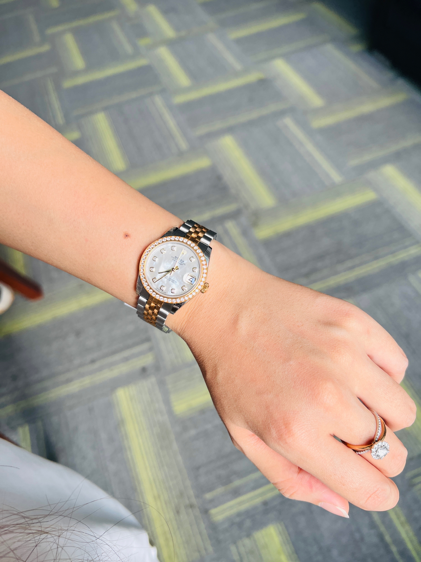 梦中情表劳力士白贝母