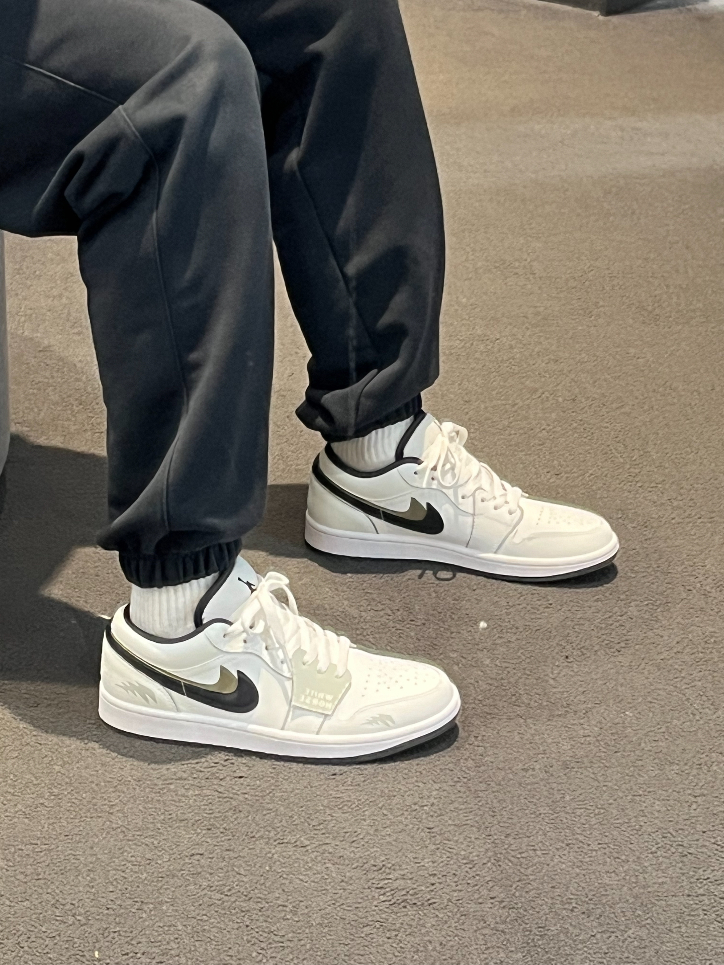 无法抗拒的aj1low