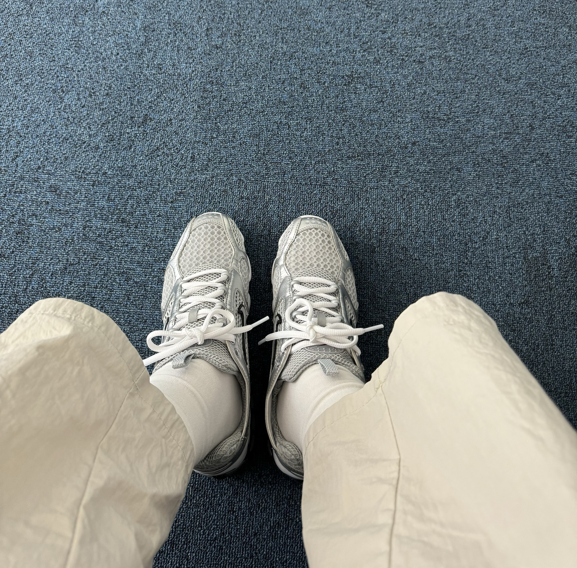 custom review-Nike Zoom Spiridon Caged 2 'Metallic Silver'