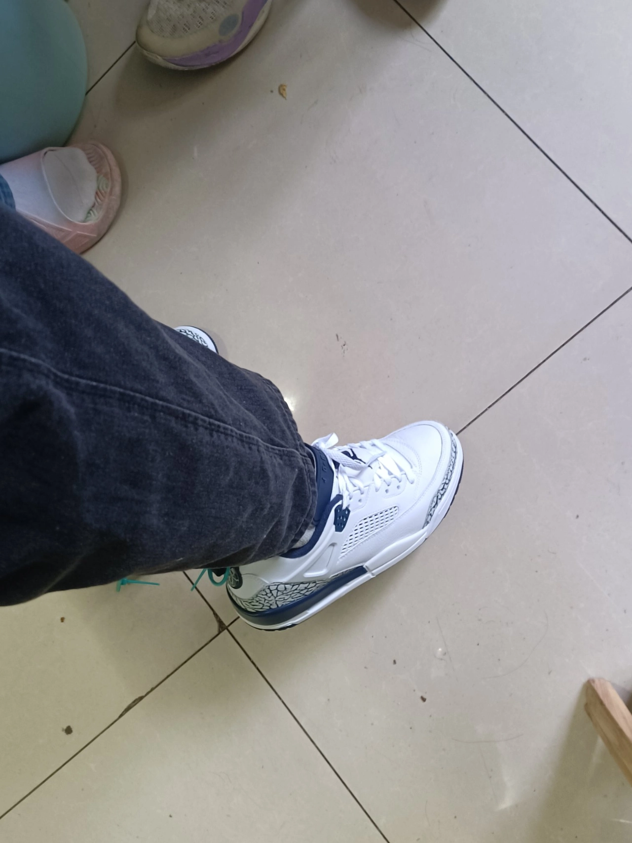 custom review-Jordan Spizike Low Obsidian