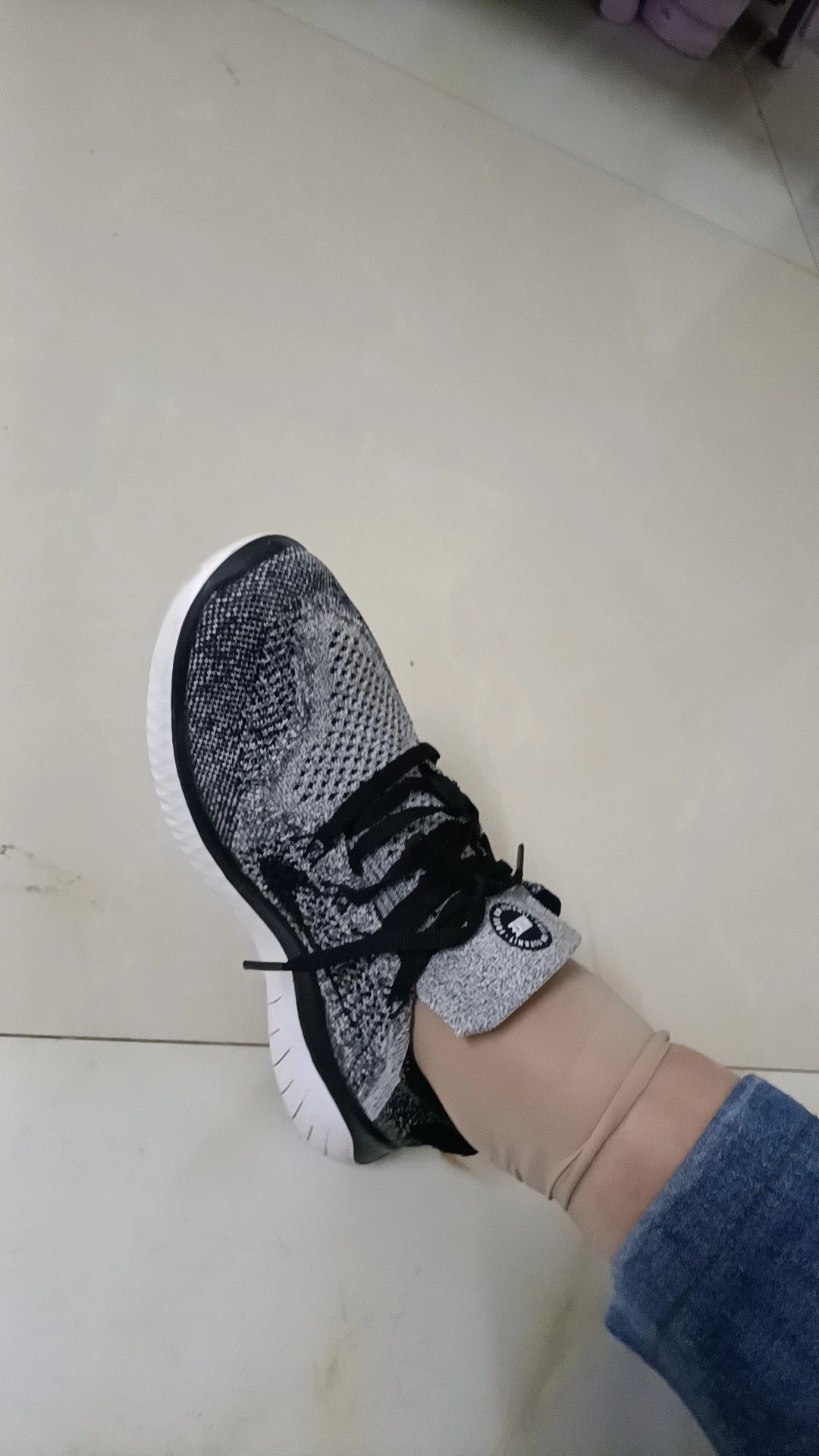 custom review-Nike Free RN 2018 Ткань Дышащий Низкий Топ Спринт Беговые кроссовки Женские Черный Белый