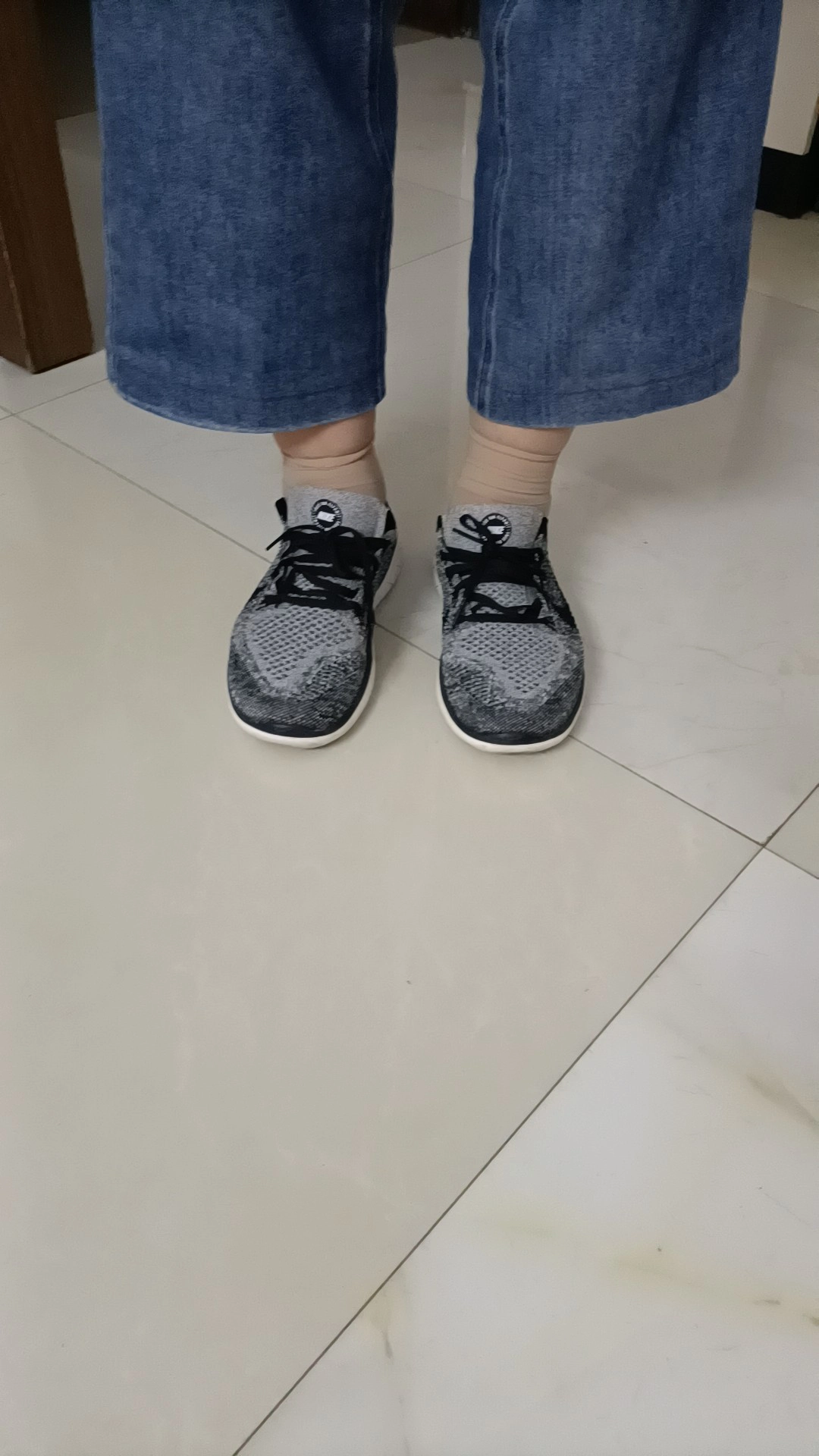 custom review-Nike Free RN 2018 Ткань Дышащий Низкий Топ Спринт Беговые кроссовки Женские Черный Белый
