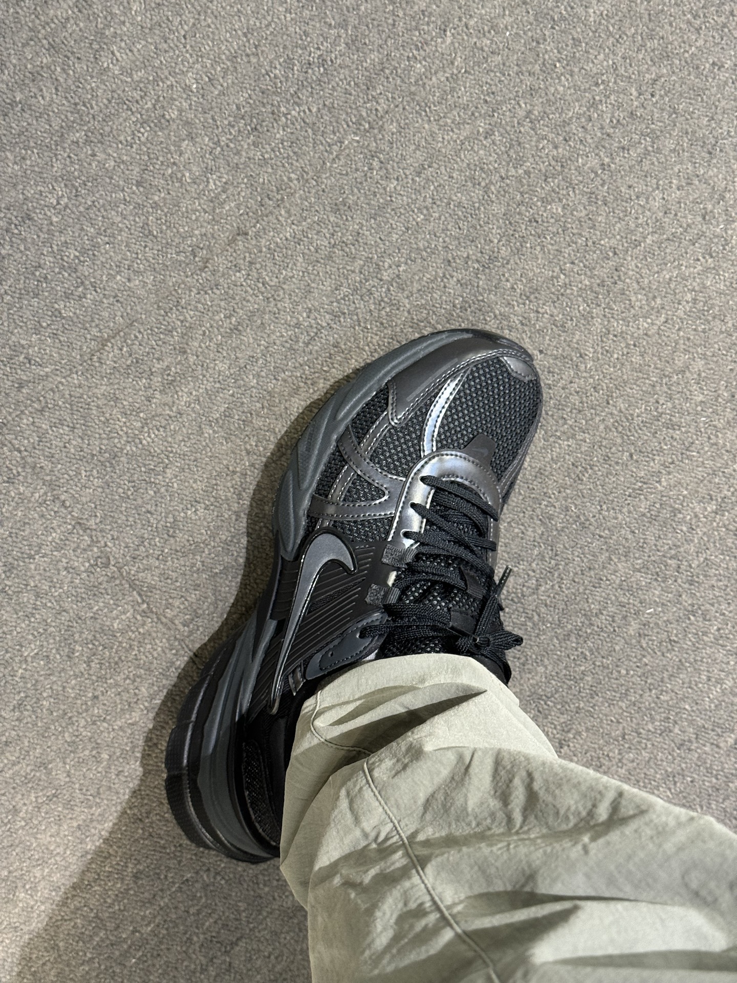 custom review-Nike V2K Run Устойчивый к истиранию Низкий Топ Повседневный Тренировки Городской Коммутирование Беговые кроссовки Мужской Черный