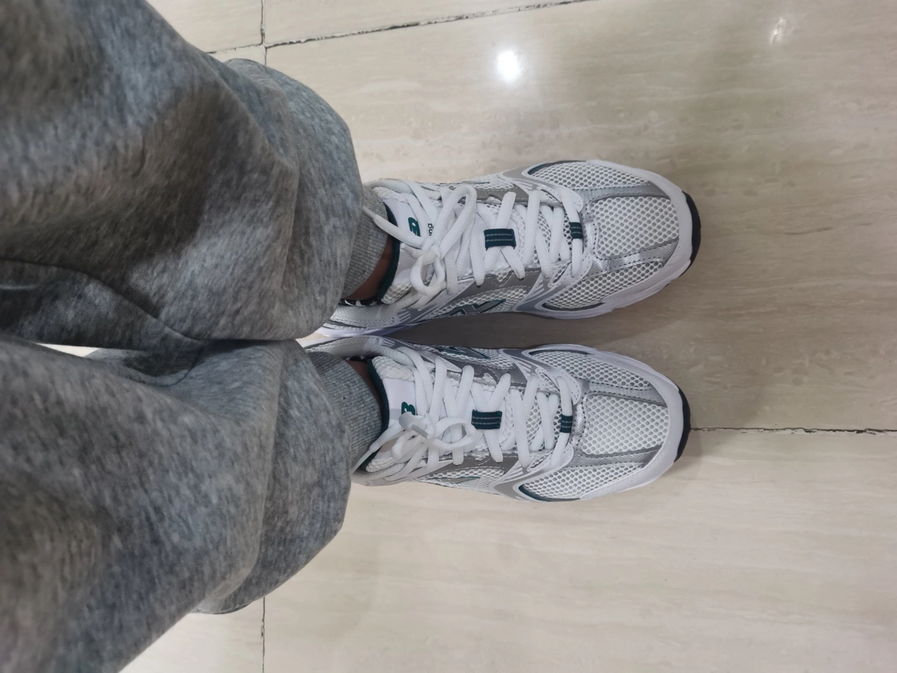 custom review-New Balance NB 530 Противоскользящий Устойчивый к истиранию Низкий Топ Повседневная Городская Коммутация Беговые кроссовки Унисекс Белый Зеленый