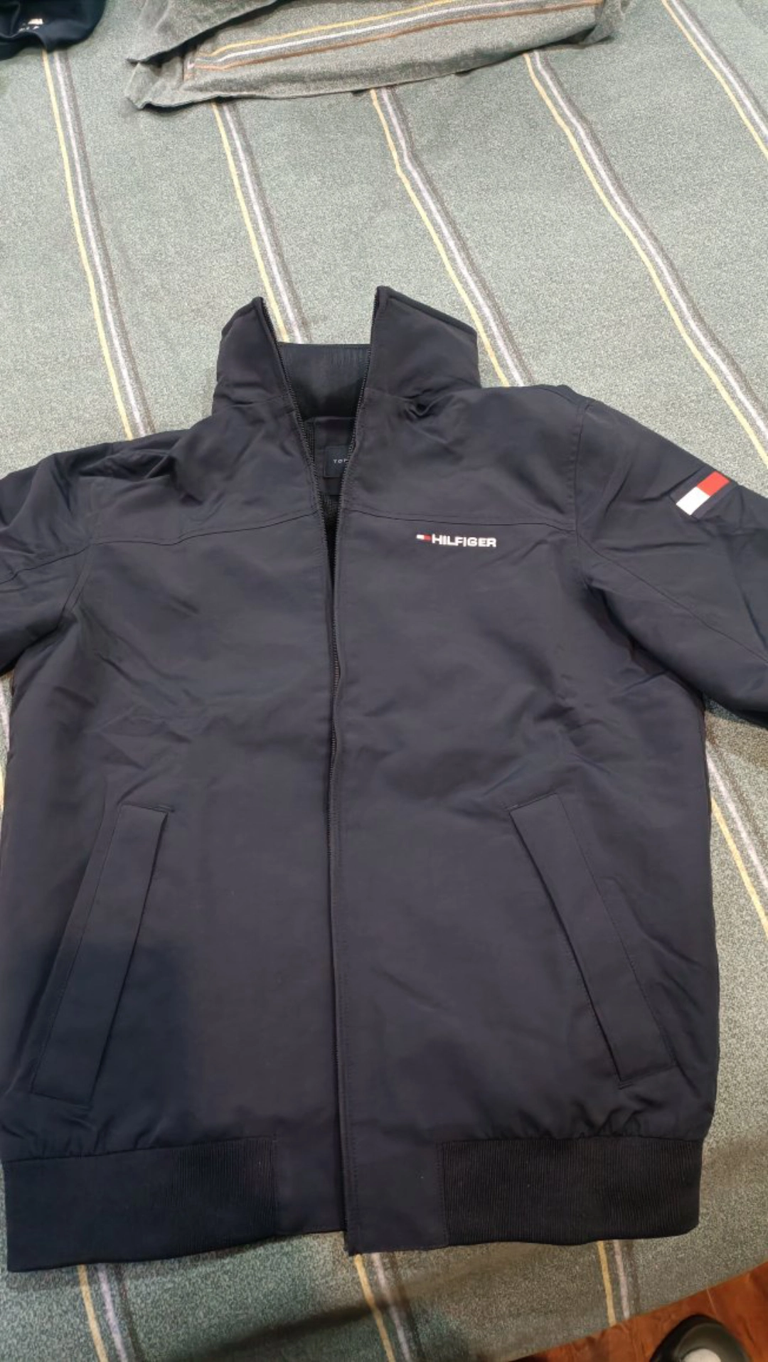 custom review-Tommy Hilfiger Куртка Мужская Темно-Синяя