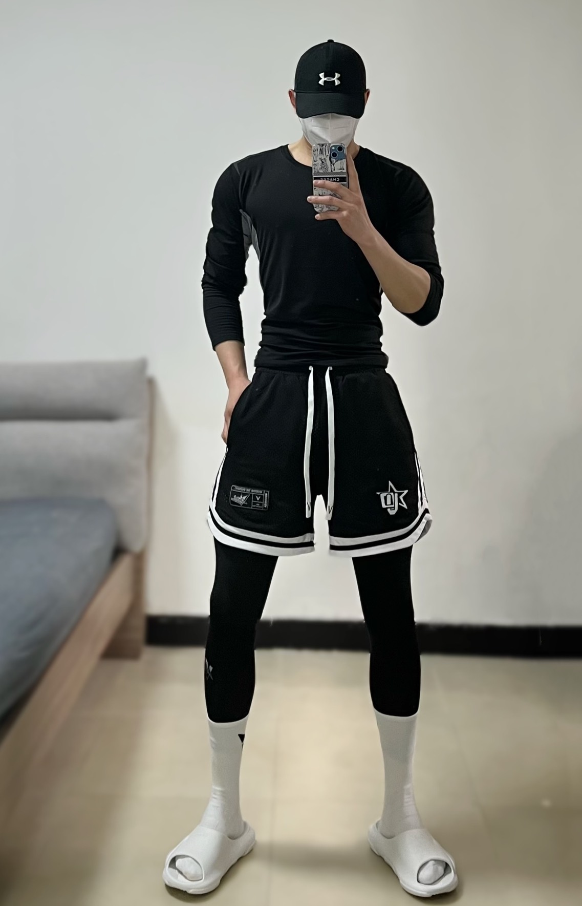 运动高弹紧身衣穿搭的男友