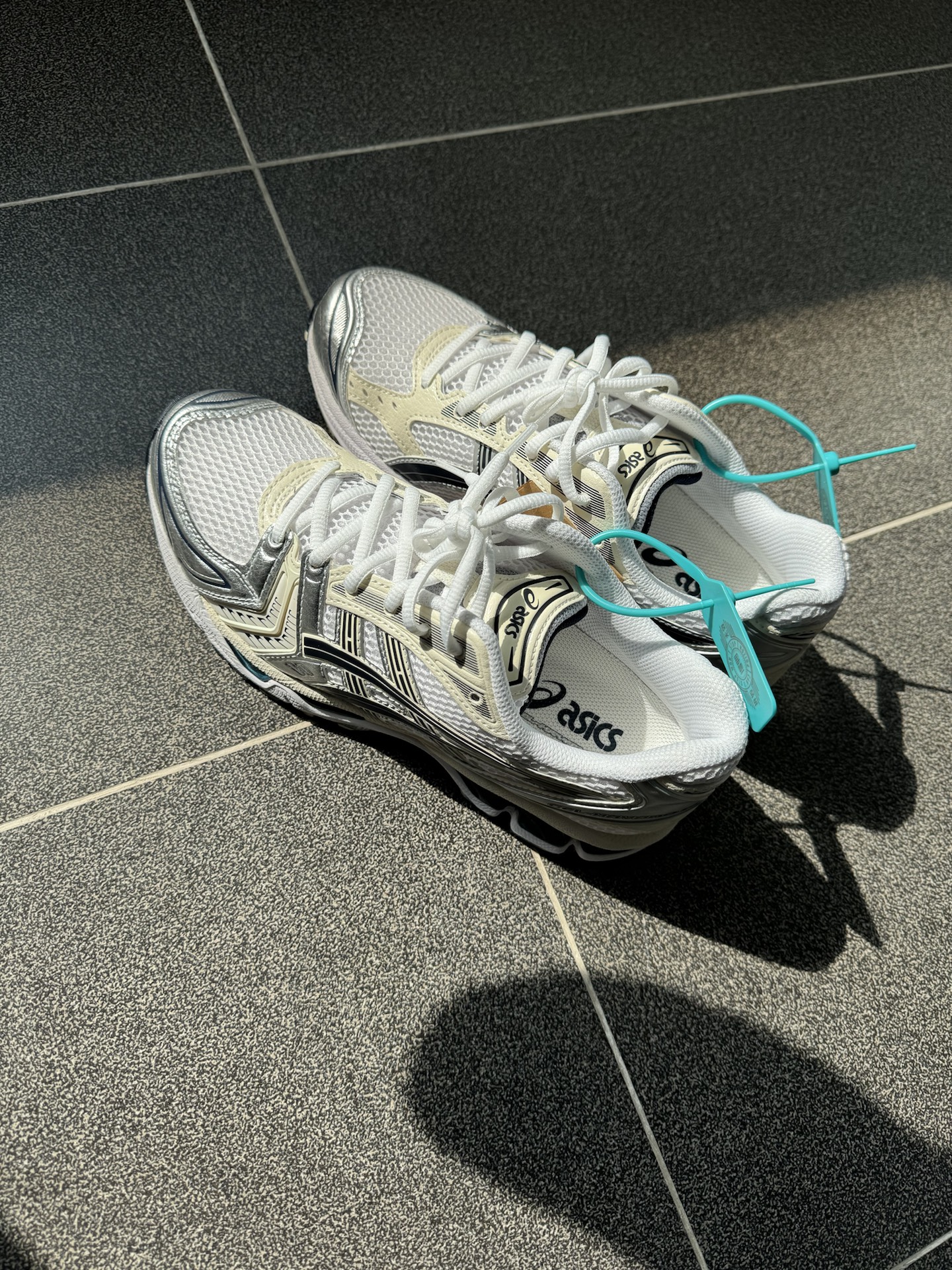 custom review-ASICS Gel Kayano 14 Амортизация Износостойкий Низкий Топ Беговые Кроссовки Женские Белые Черные Серебряные