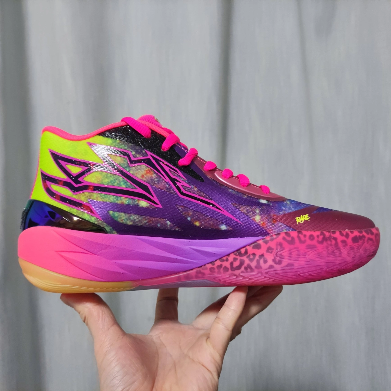 custom review-LaMelo Ball X PUMA MB.02 LaMelo Ball MB.02 Be You Устойчивый к истиранию MID Баскетбольные кроссовки Унисекс Розовый Фиолетовый