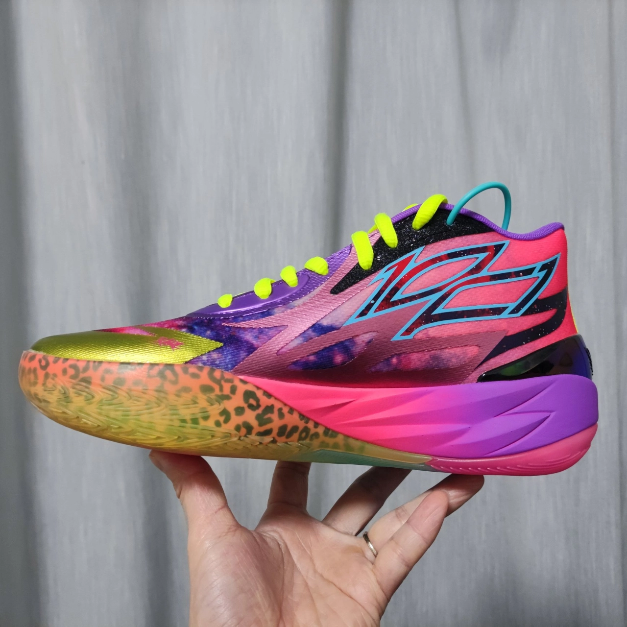 custom review-LaMelo Ball X PUMA MB.02 LaMelo Ball MB.02 Be You Устойчивый к истиранию MID Баскетбольные кроссовки Унисекс Розовый Фиолетовый