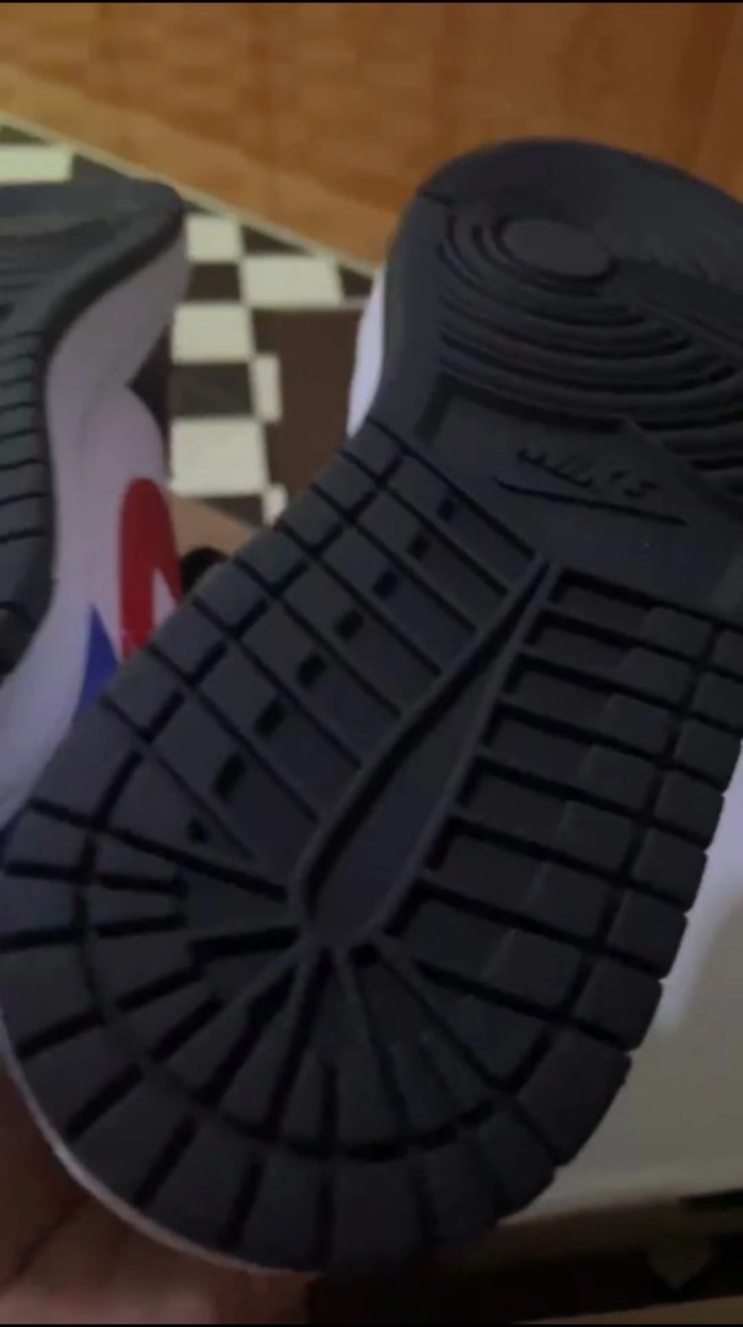 custom review-Jordan Air Jordan 1 Low 'MULTI Цвет' Низкий Топ Винтажные Баскетбольные Кроссовки Женские Черный Белый Зеленый