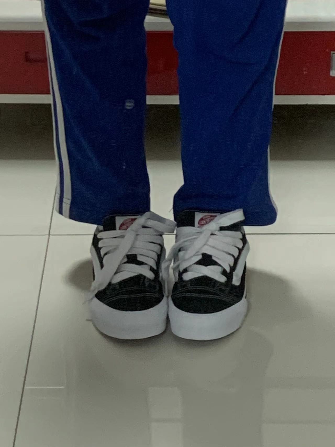 custom review-Vans Knu Skool Black White