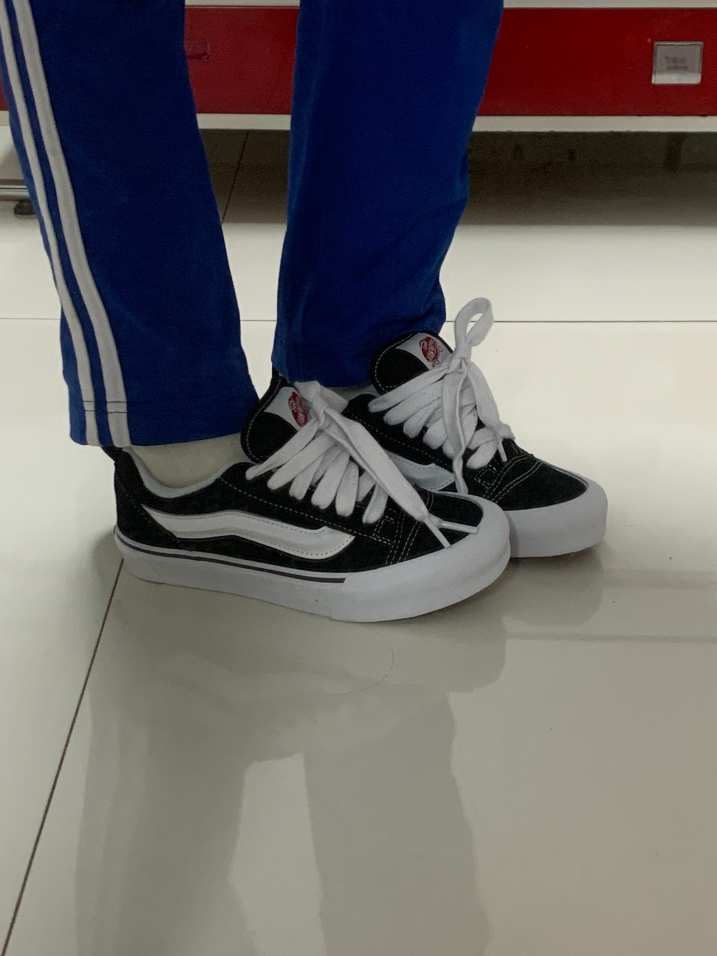 custom review-Vans Knu Skool Black White