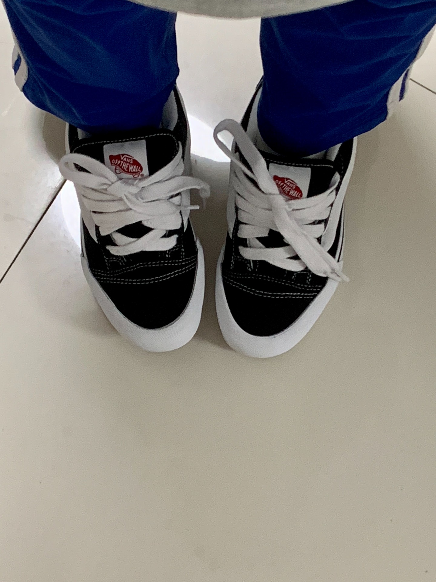 custom review-Vans Knu Skool Black White