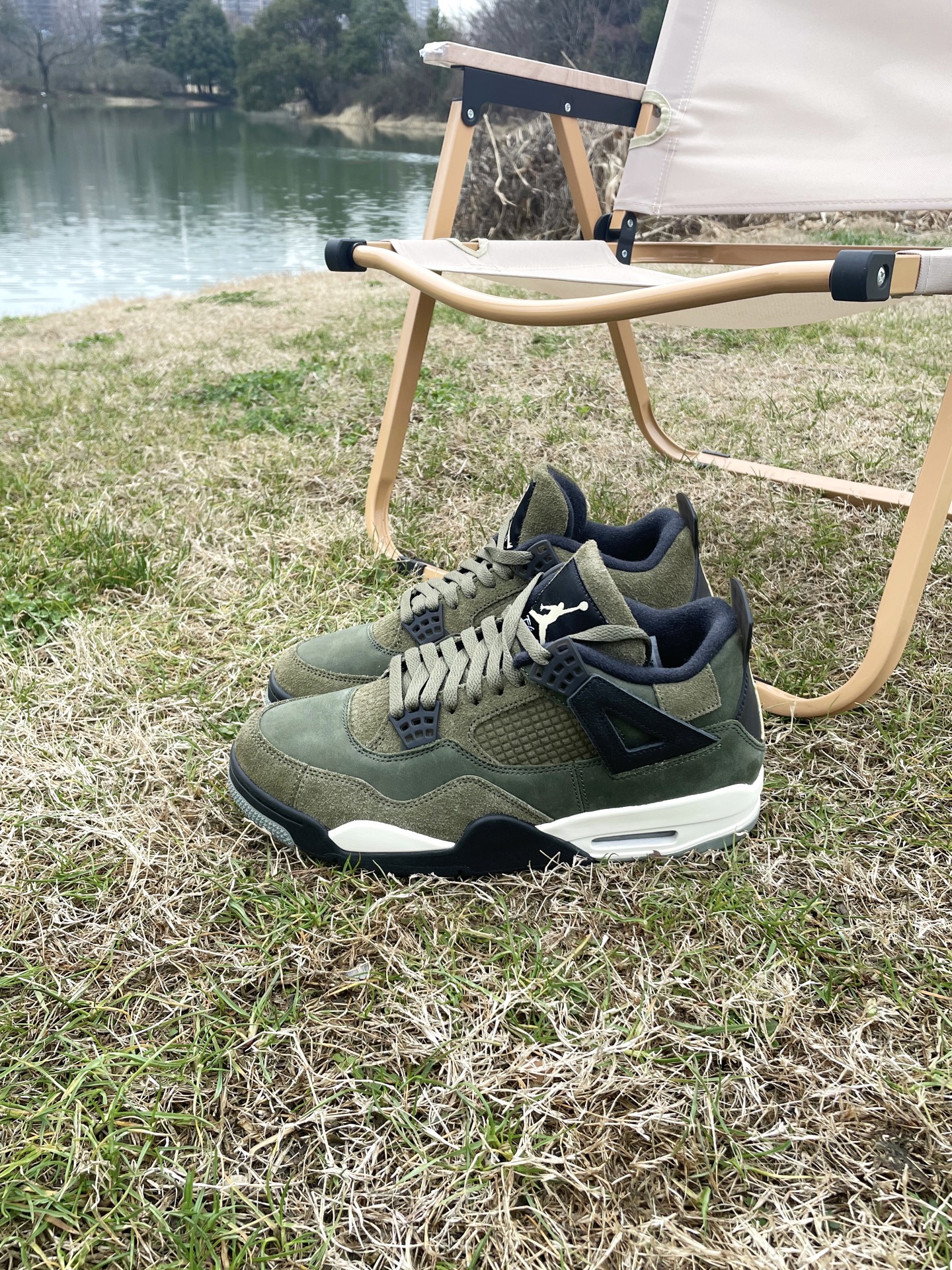 custom review-JORDAN 4 Retro Se Craft Medium Olive
