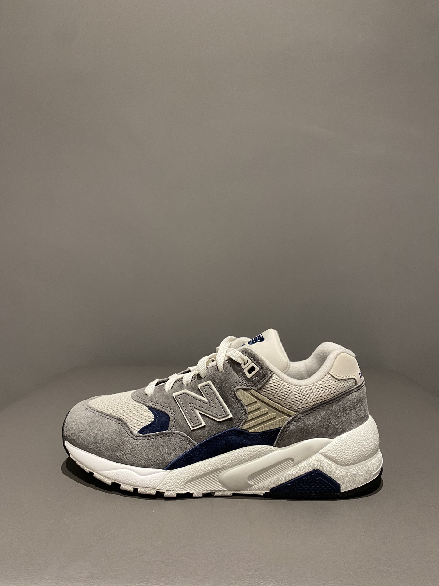 new balance580复古感满满