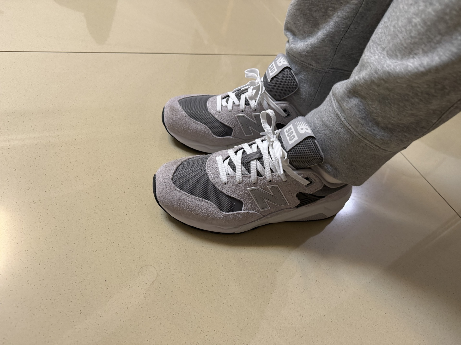 custom review-New Balance NB 580 Устойчивые к истиранию Низкие Кроссовки для Бега Унисекс Серый Белый