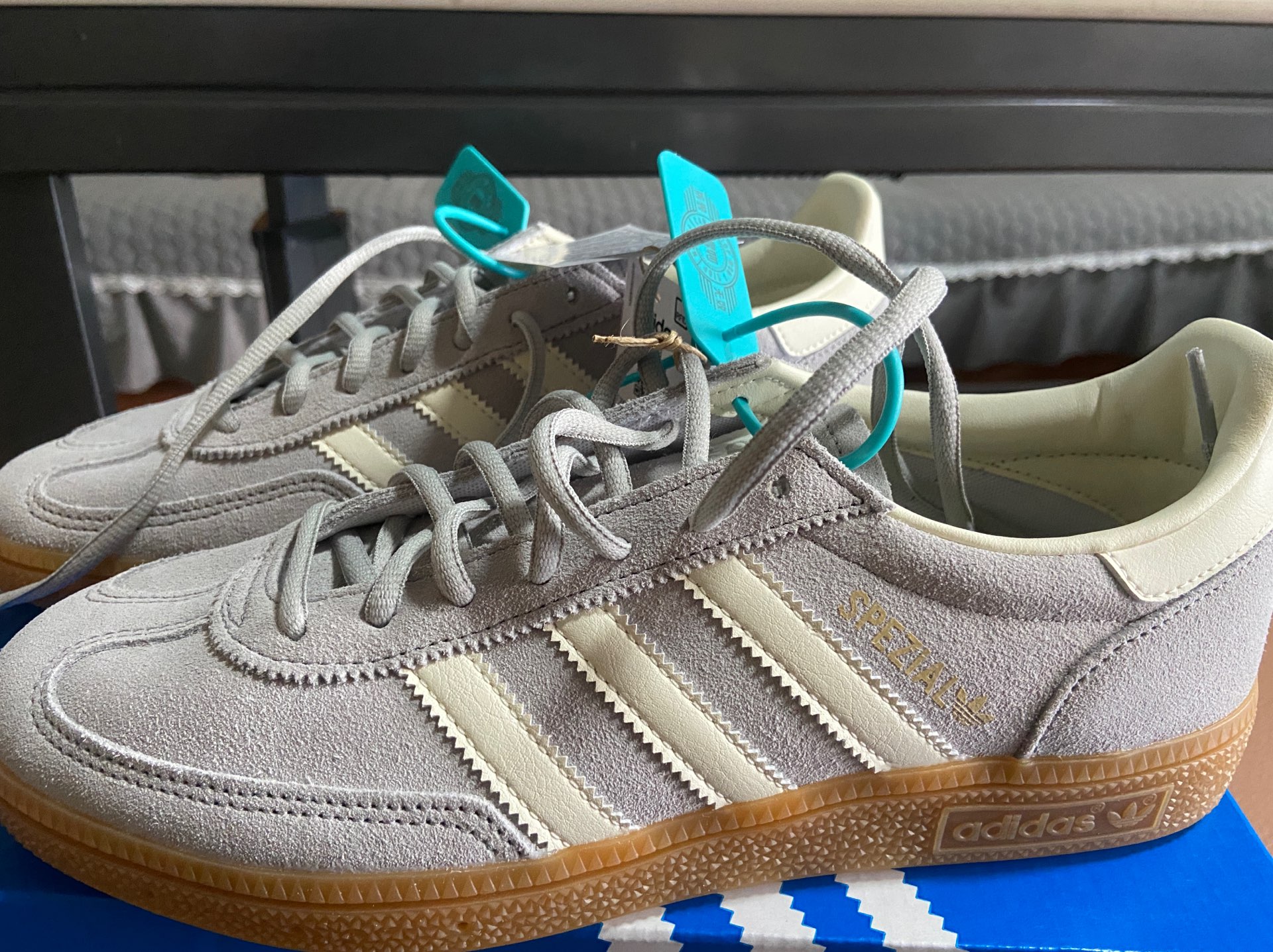 custom review-Adidas Originals HANDBALL SPEZIAL Скейтборд Кроссовки Низкие Бежево-Серые Унисекс