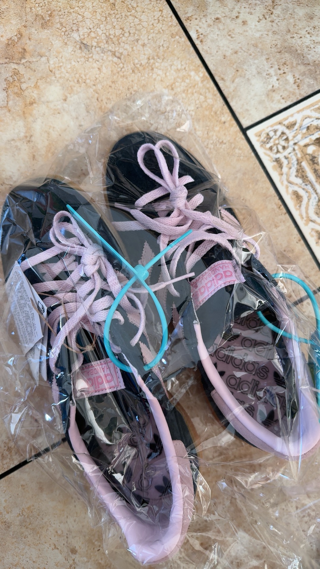 custom review-Adidas Handball Spezial 'Black/Pink' Sneakers Women's