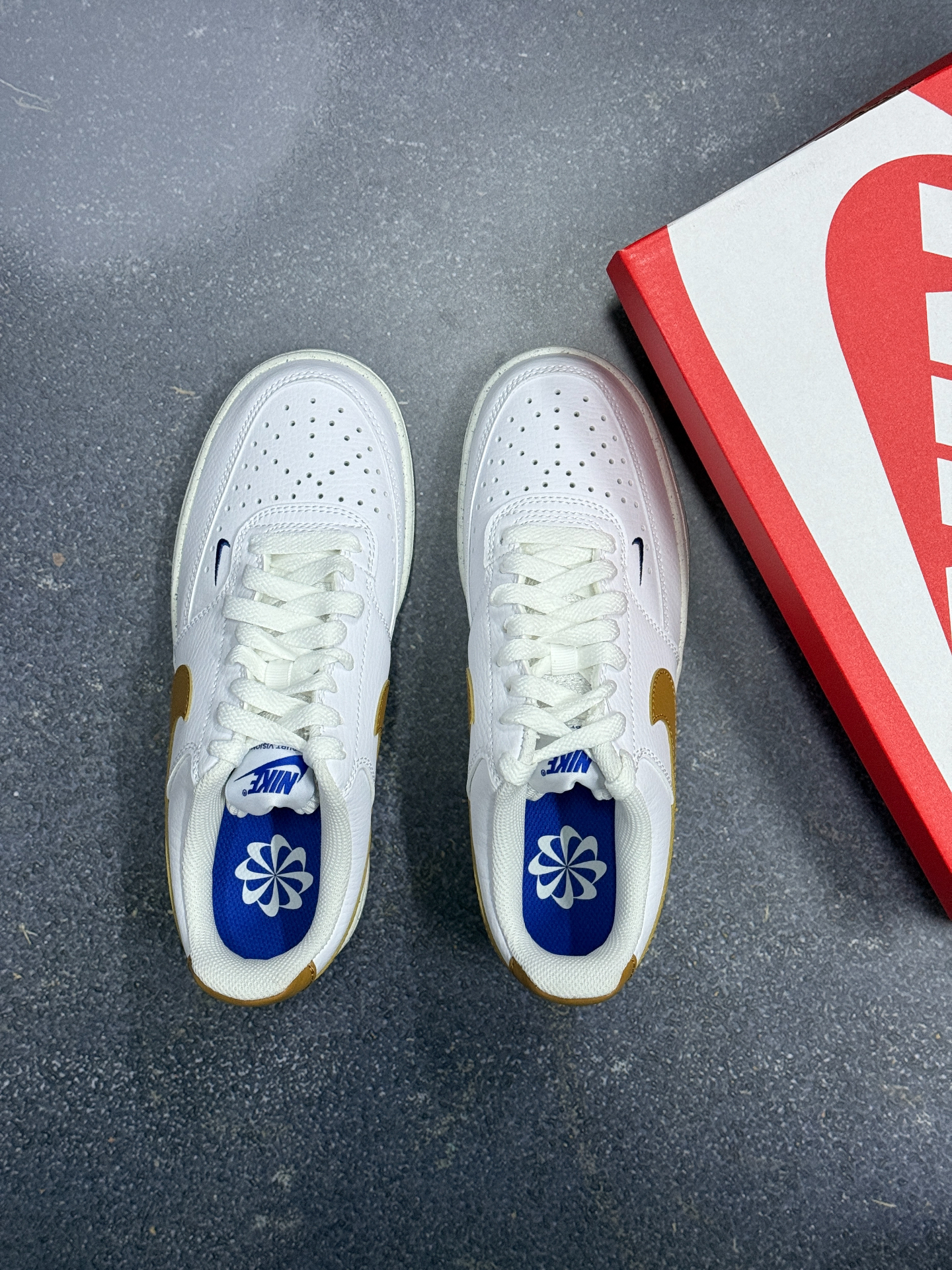nike court vision low 白棕