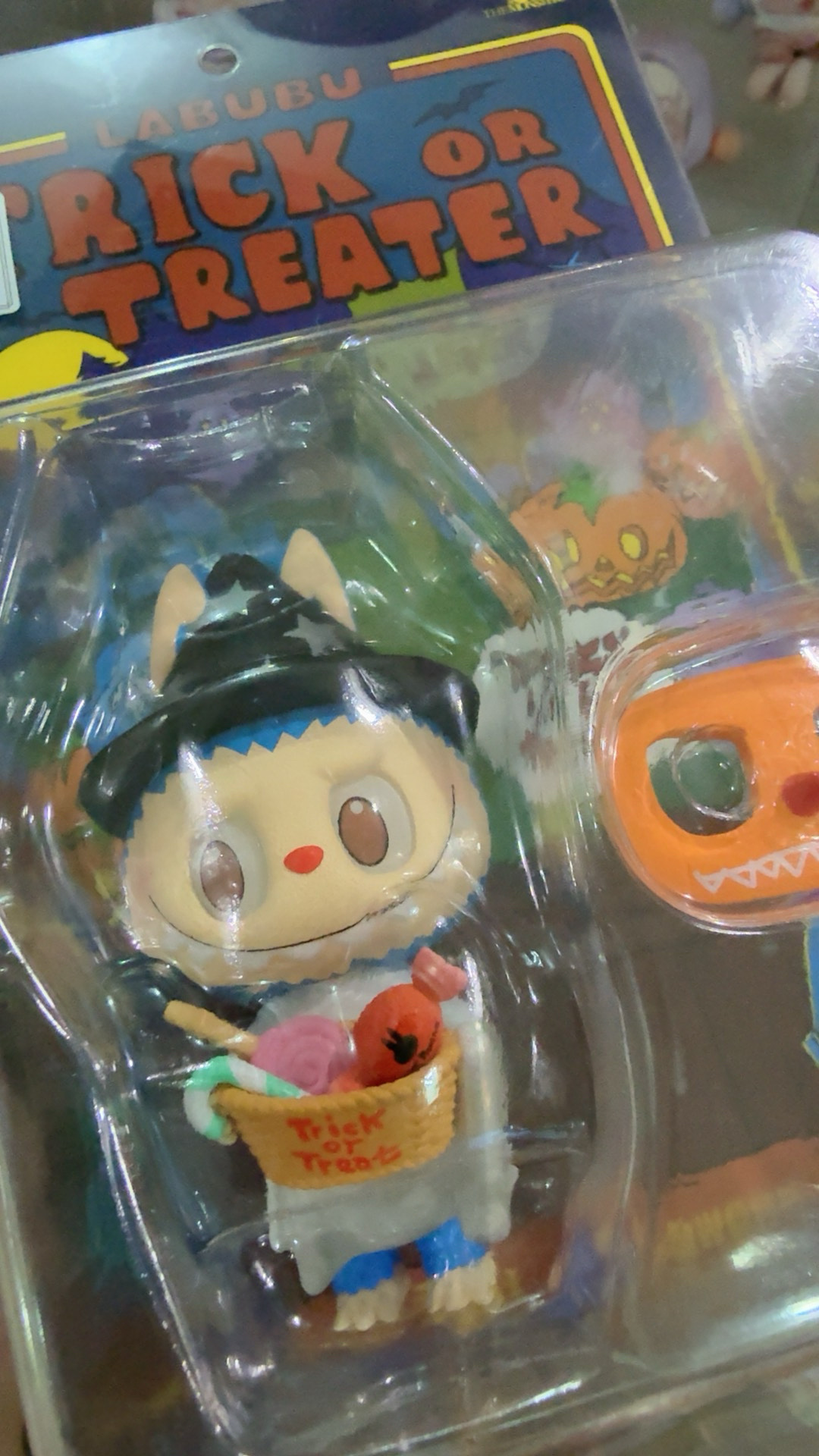 custom review-POP MART THE MONSTERS LABUBU Trick-or-Treater, Фигурка, Прозрачный Слепой Бокс На Карточке