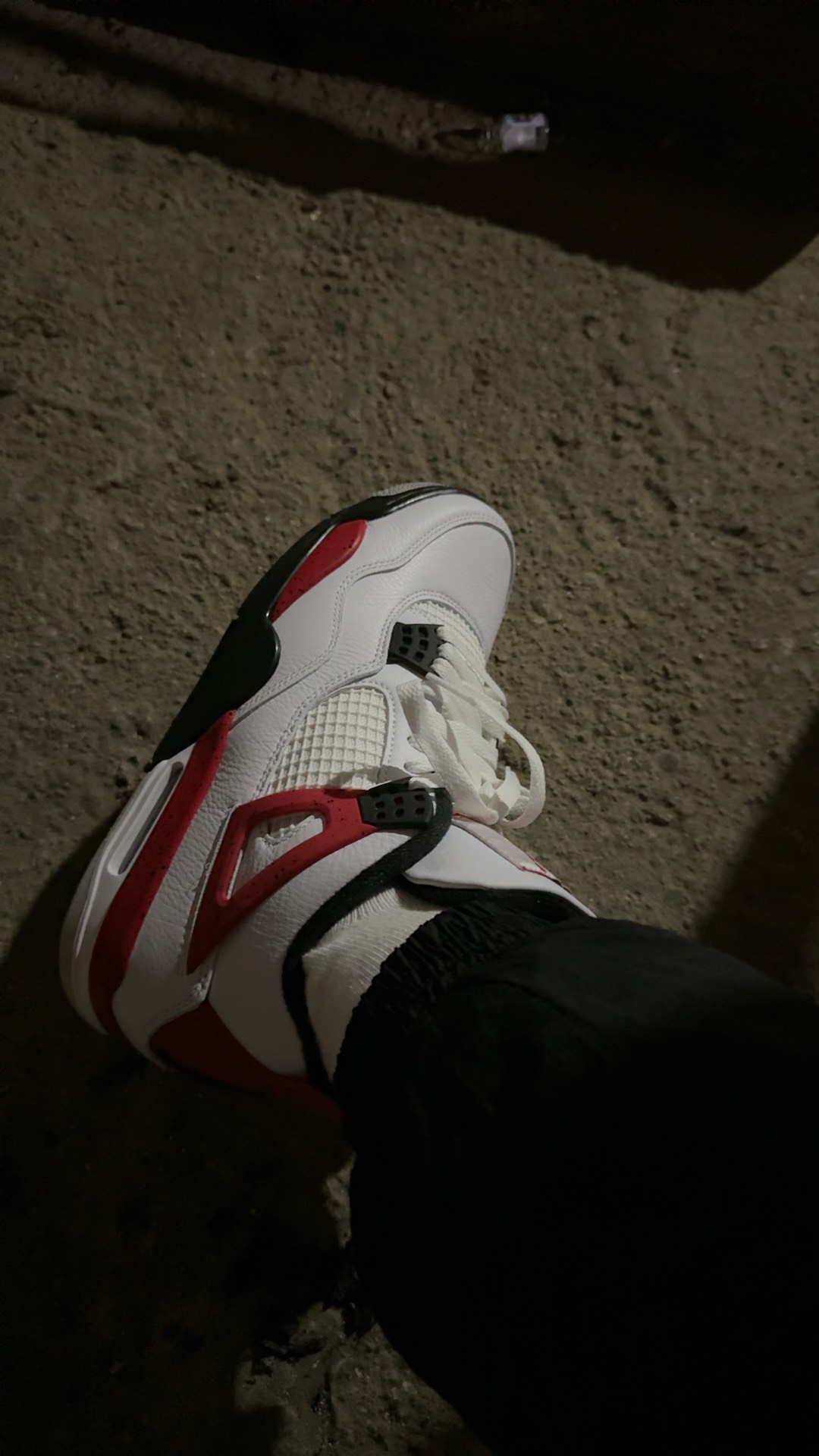 custom review-JORDAN 4 Retro Red Cement