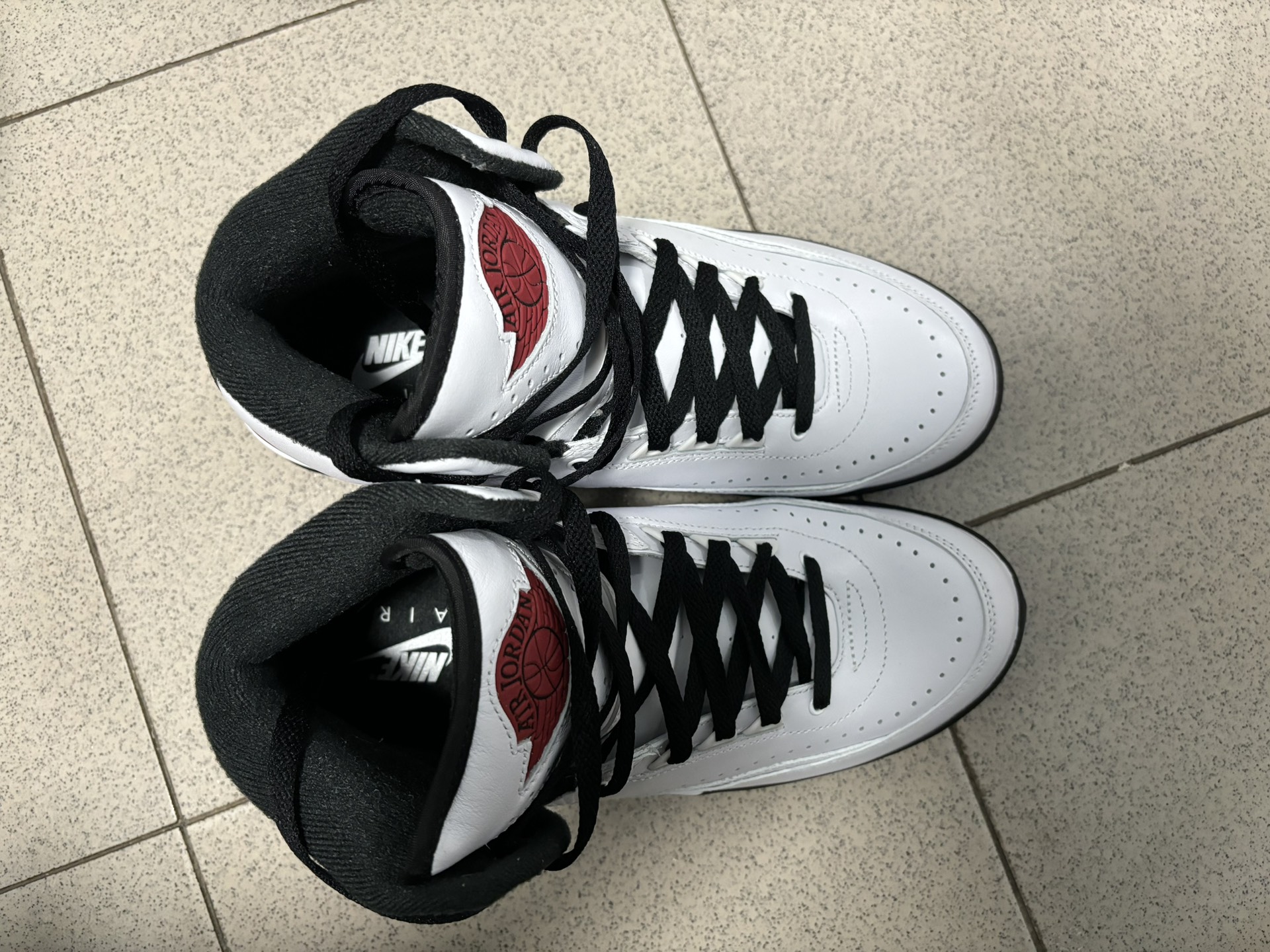 custom review-Jordan Air Jordan 2 OG 'Чикаго' Высокие Топы Винтажные Баскетбольные Кроссовки Мужские Белые и Красные 2022 Ретро