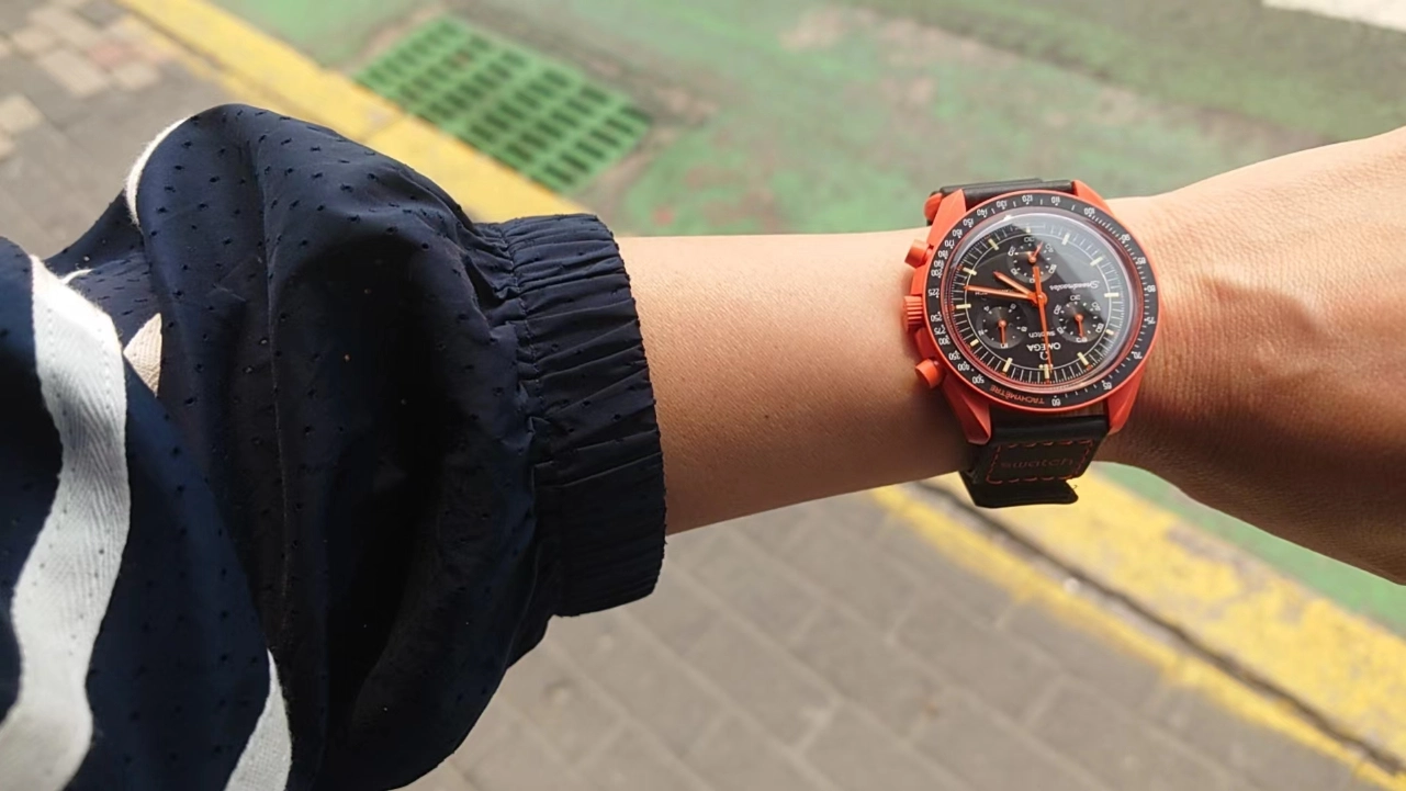 custom review-SWATCH Omega Коллаборация IOCERAMIC MOONSWATCH Collection Кварцевый механизм Мужские часы Часы 42 мм Черный циферблат