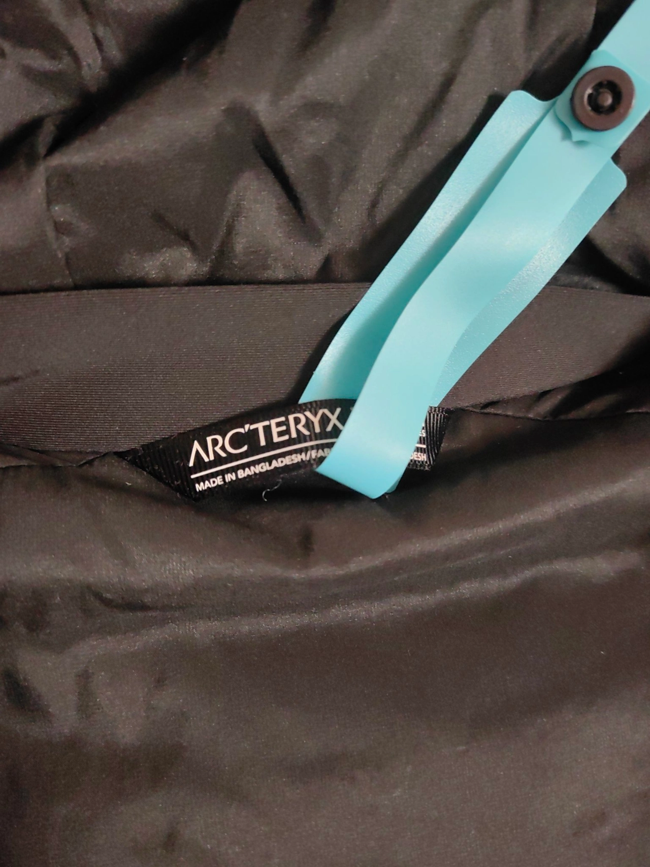 custom review-Arcteryx ATOM HEAVEYWEIGHT Пуховая куртка Женская