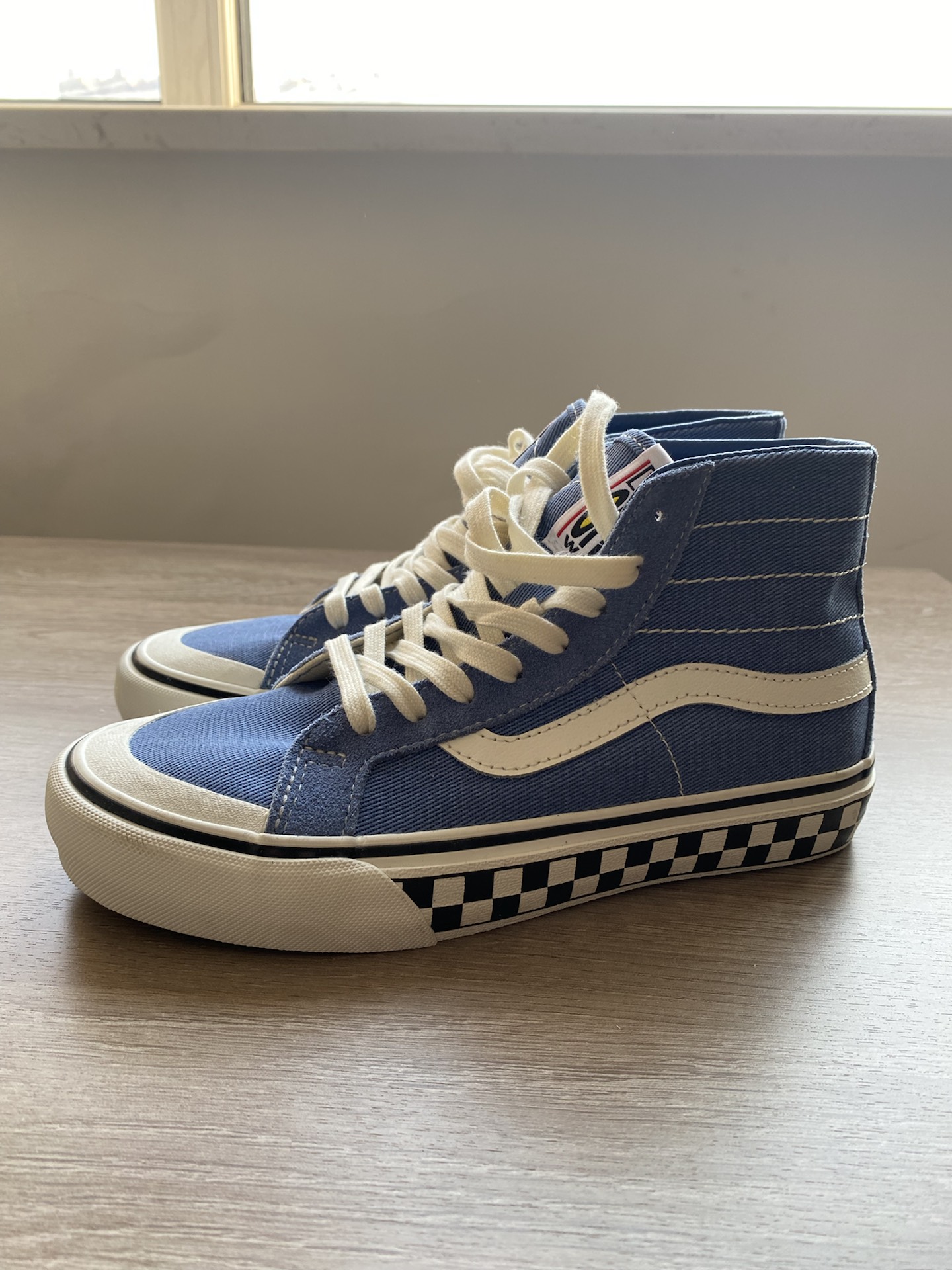 平价好看的vans滑板鞋.