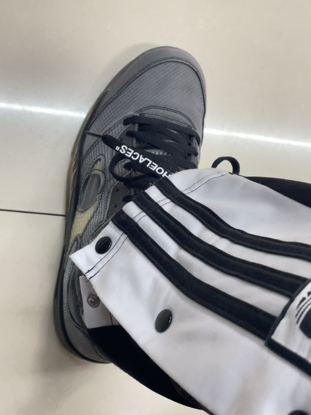 custom review-JORDAN 5 Retro Off White Muslin
