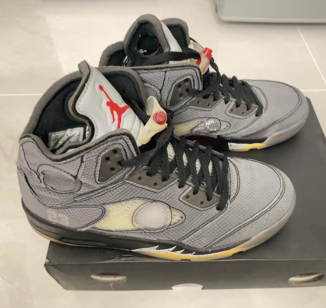 custom review-JORDAN 5 Retro Off White Muslin