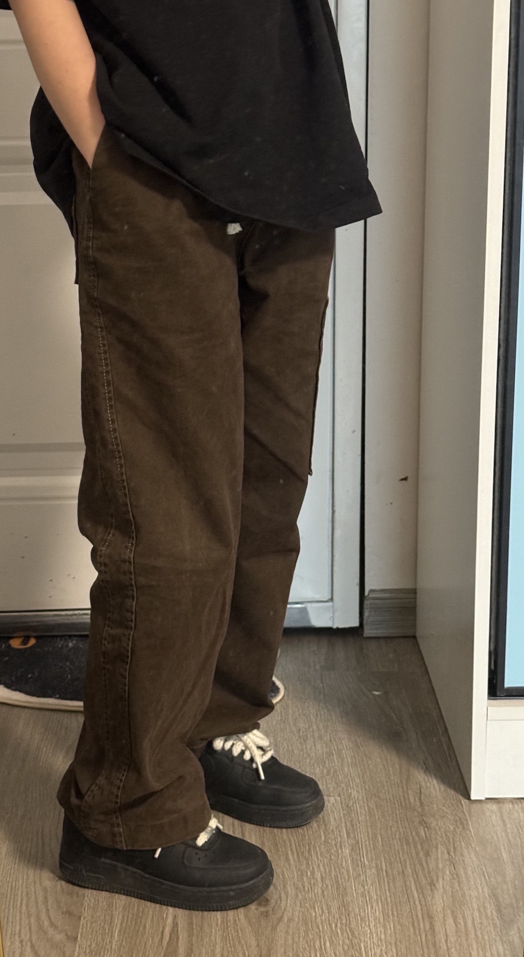 这棕色裤子实在太帅啦!