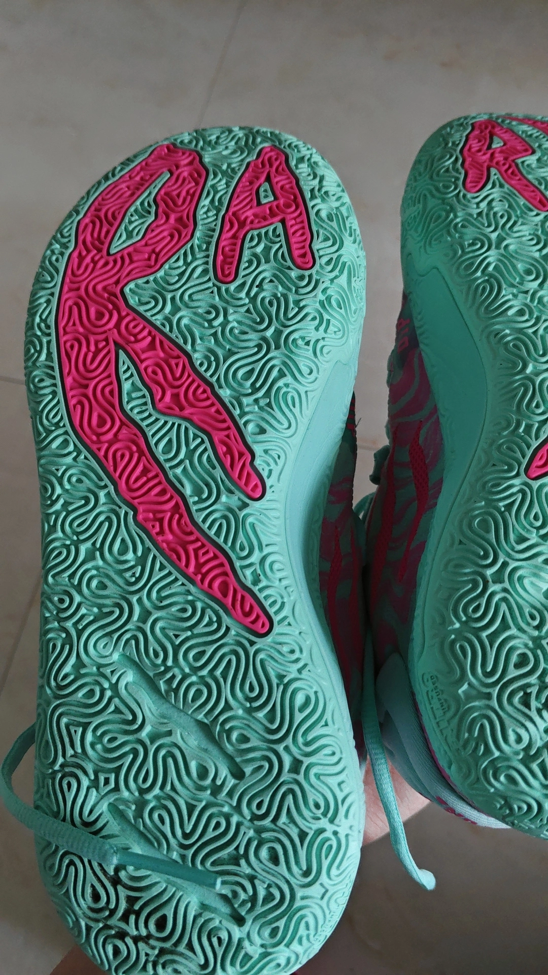 custom review-PUMA MB.03 Амортизация Износостойкий MID Топ Баскетбольные кроссовки Мужские Синий Красный