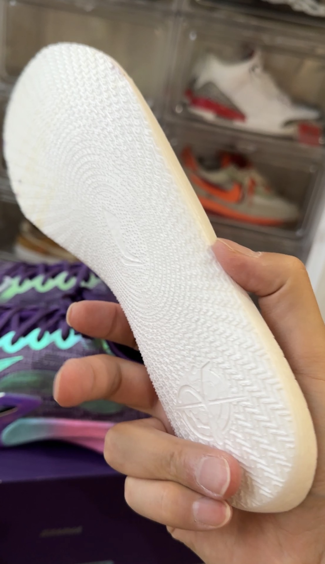 custom review-LiNing Gamma Radiation Storm Anti Slip And Wear Resistant Support Rebound Low Top Basketball Shoes Men's Purple