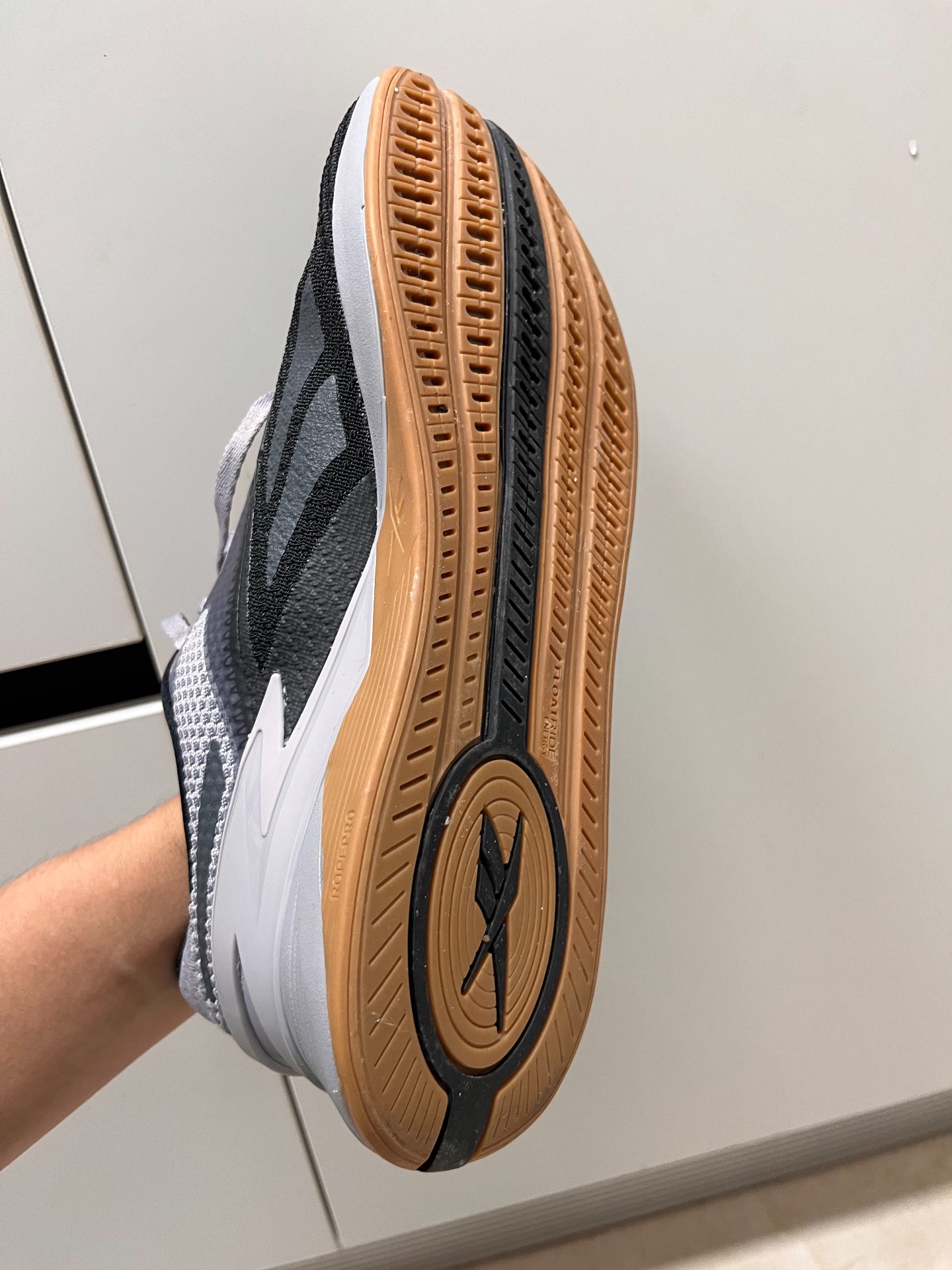 custom review-Reebok совместный бренд Nano X3 Амортизация Износостойкие Низкие Кроссовки для тренировок Унисекс Черный Серый