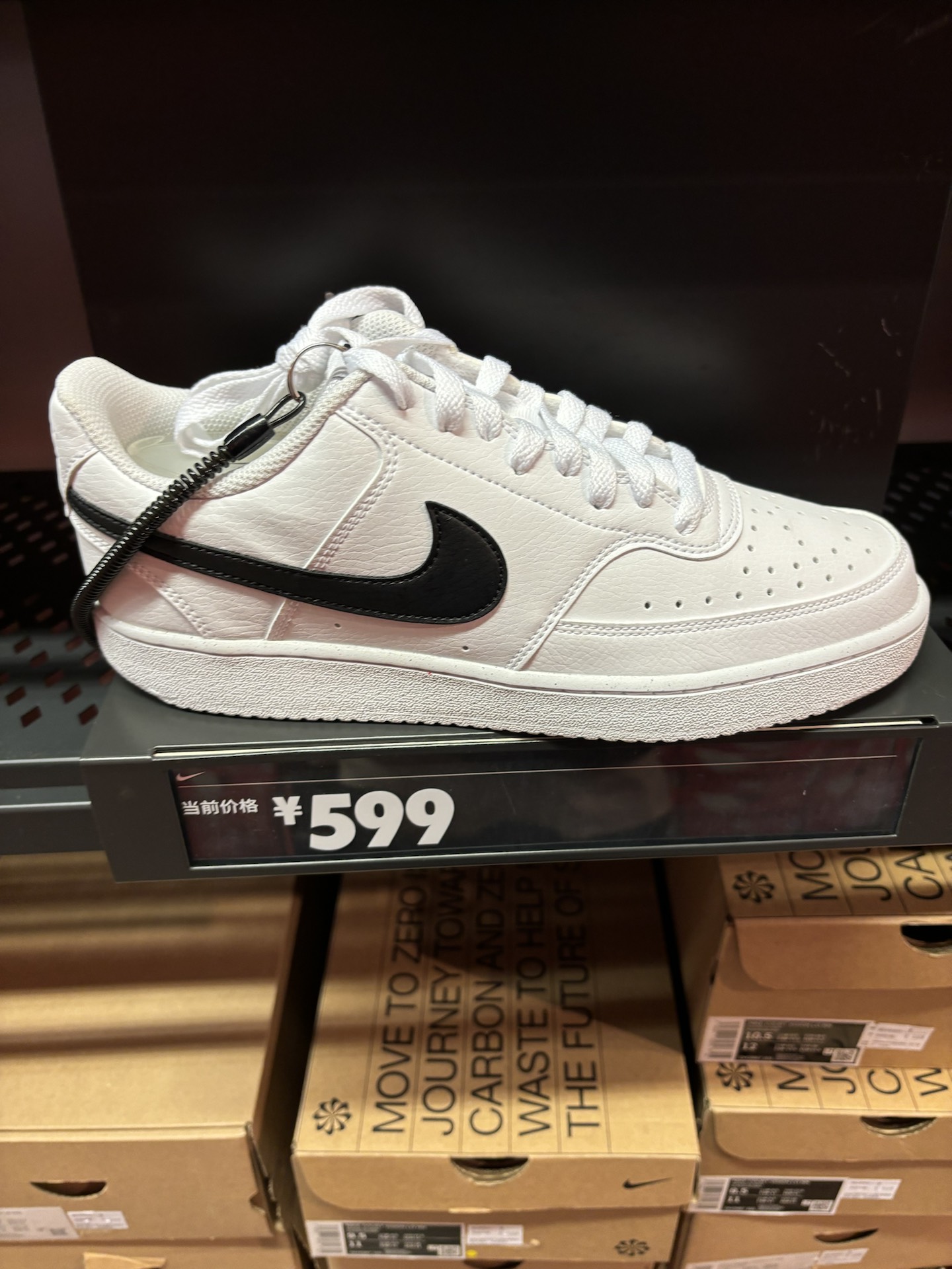 nike 白色板鞋