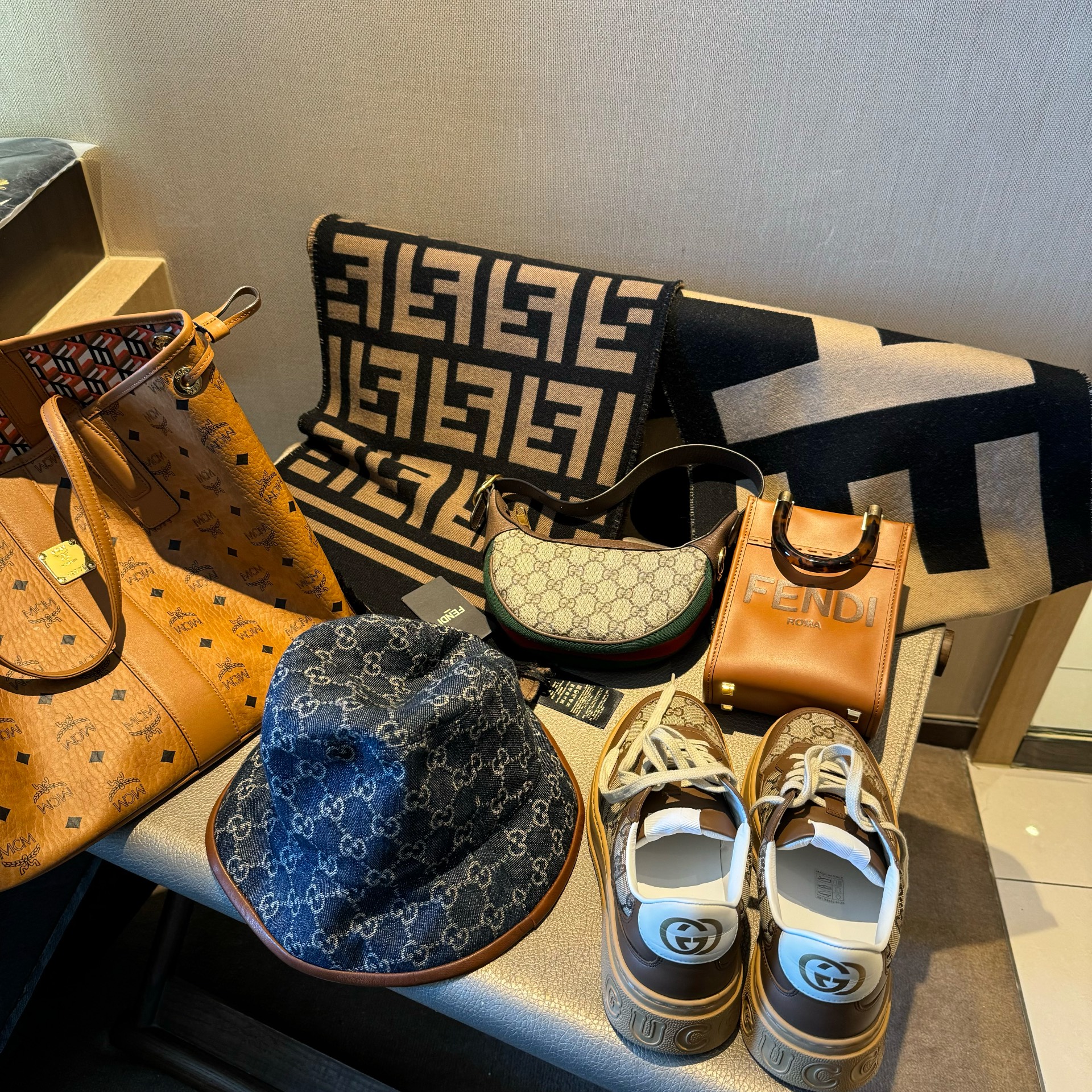 custom review-GUCCI Denim Bucket Hats Men's