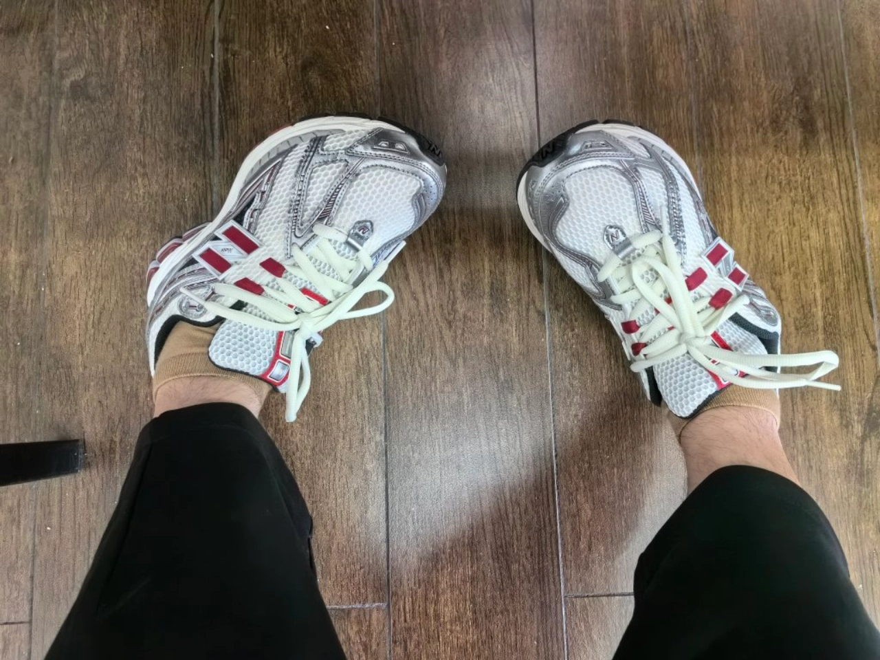 custom review-New Balance 1906R Silver Classic Crimson