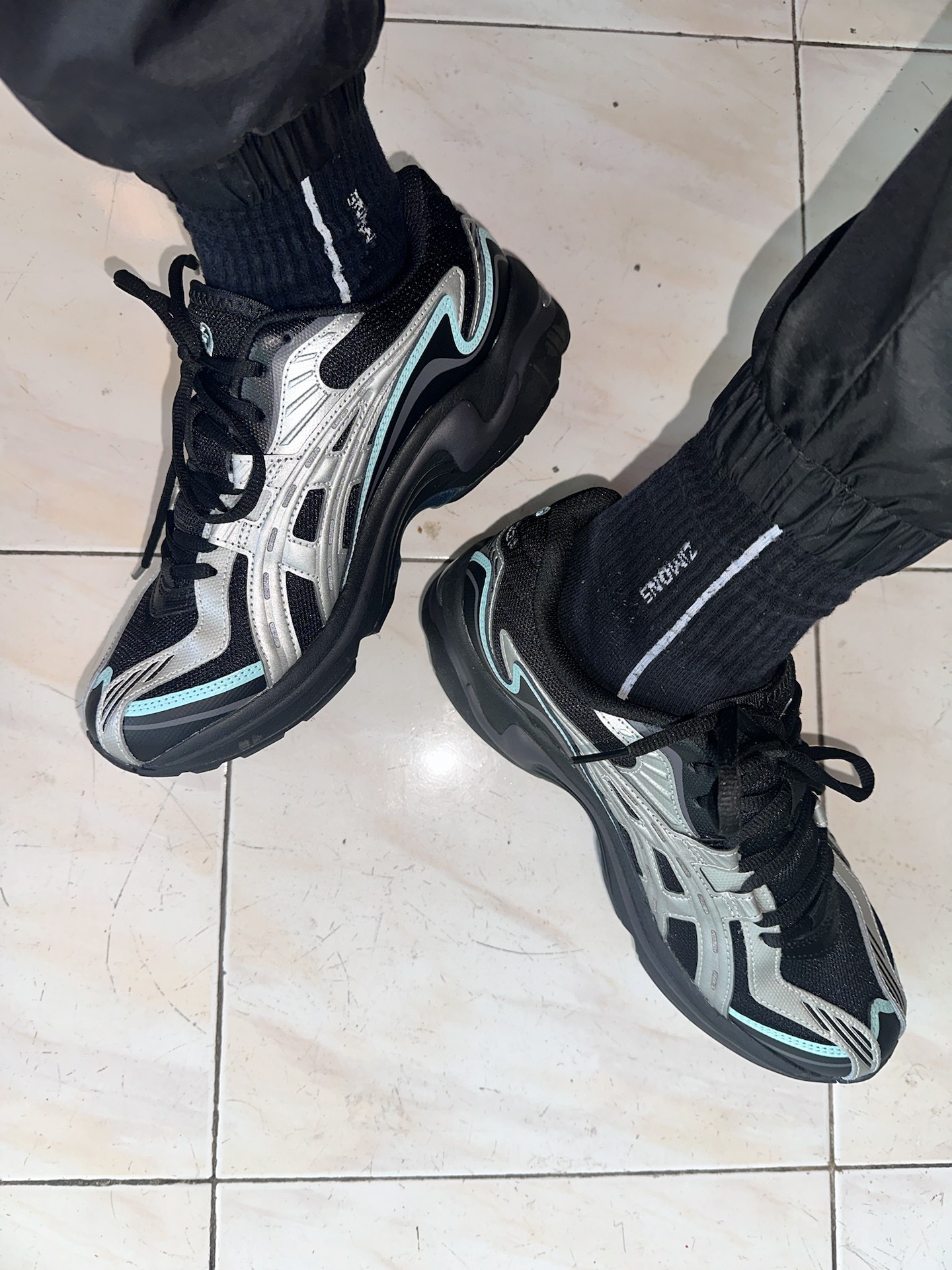 custom review-Asics Gel Preleus Ткань Винтаж Низкий Верх Повседневная Обувь Унисекс Черный Серебряный