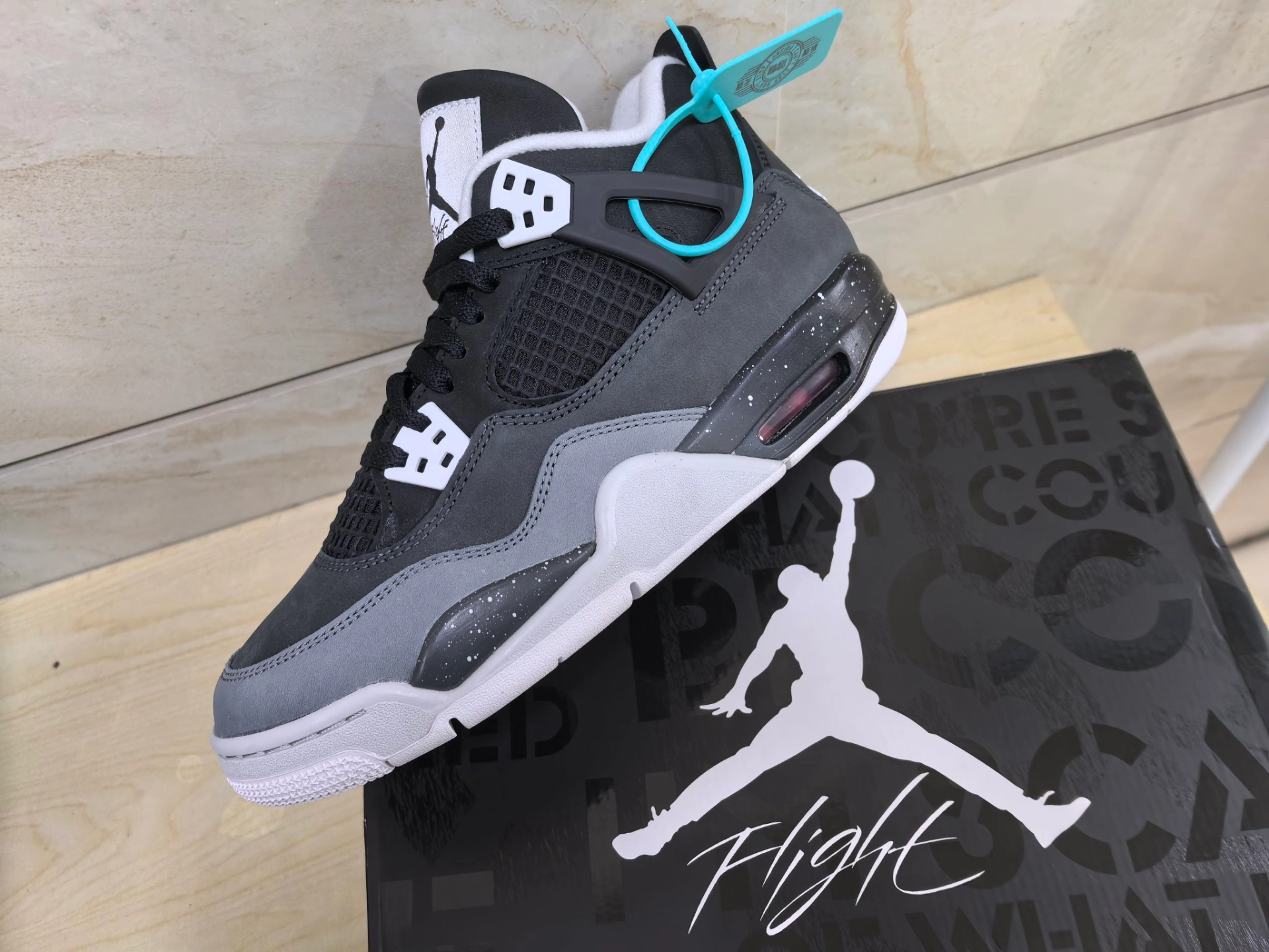 custom review-Jordan Air Jordan 4 Slip Resistant Anti Kick High Top Children's Basketball Shoes Black Teenagers