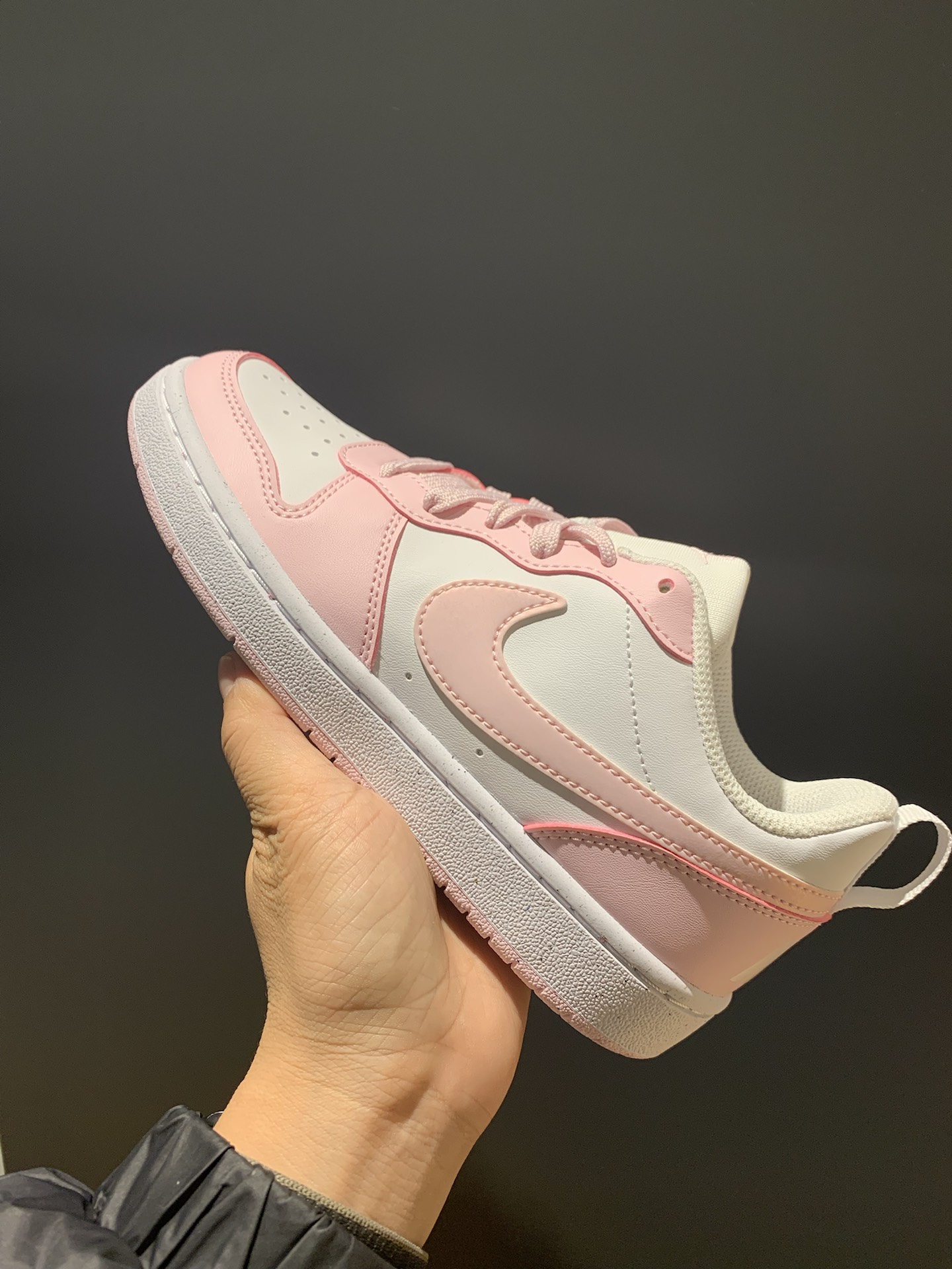 谁还没双粉色鞋呢 #很难不爱粉色的鞋子 #送ta新年第一份礼物 #新年