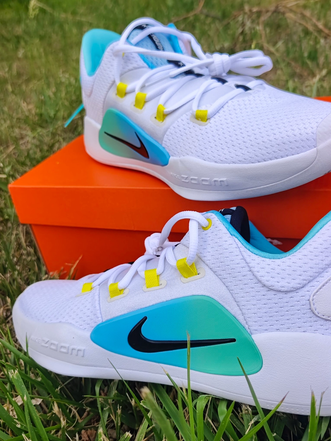 目前四百档最值得入手的耐克球鞋